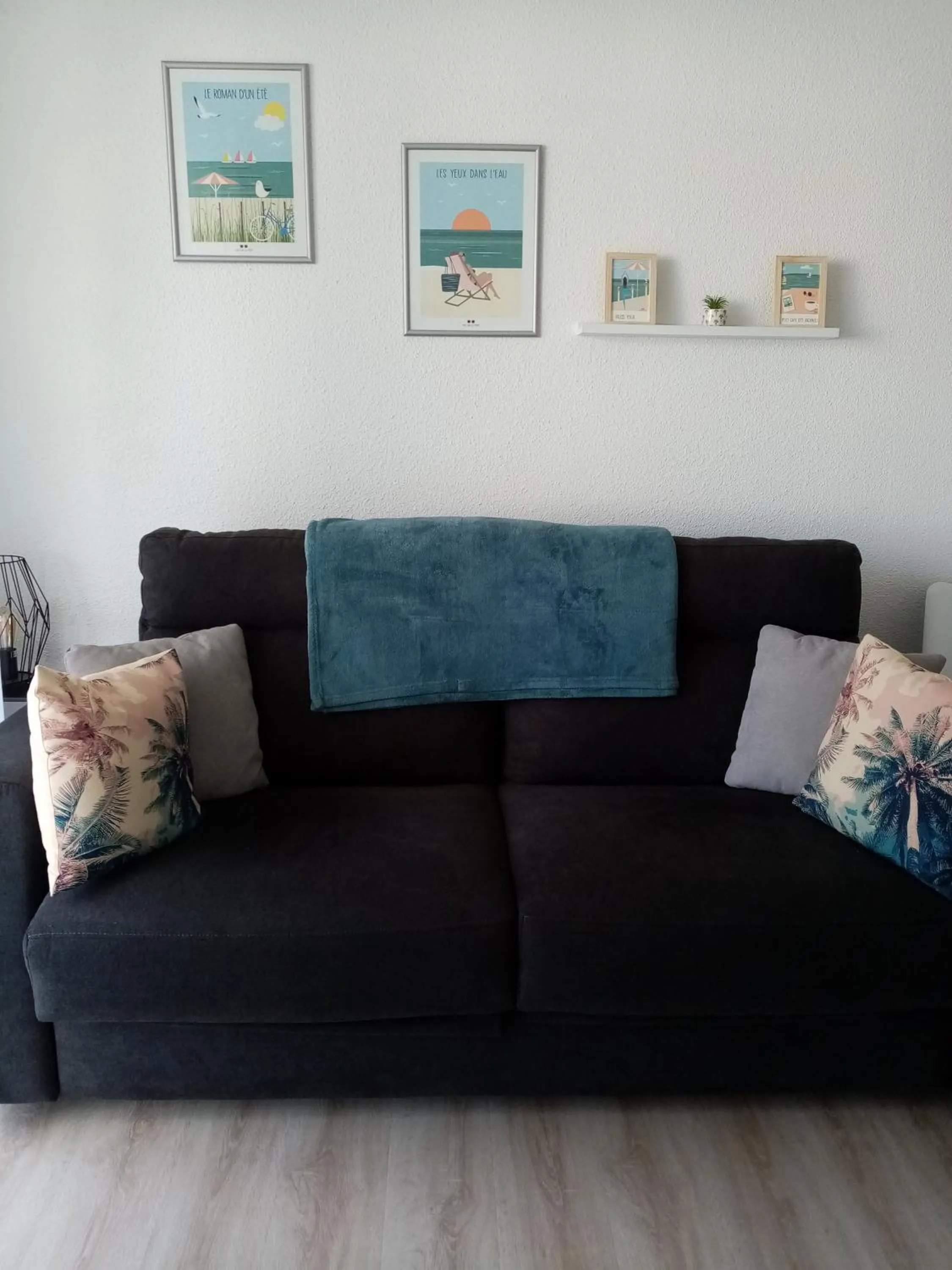 Living room in Charming appartment in the heart of La Palmyre