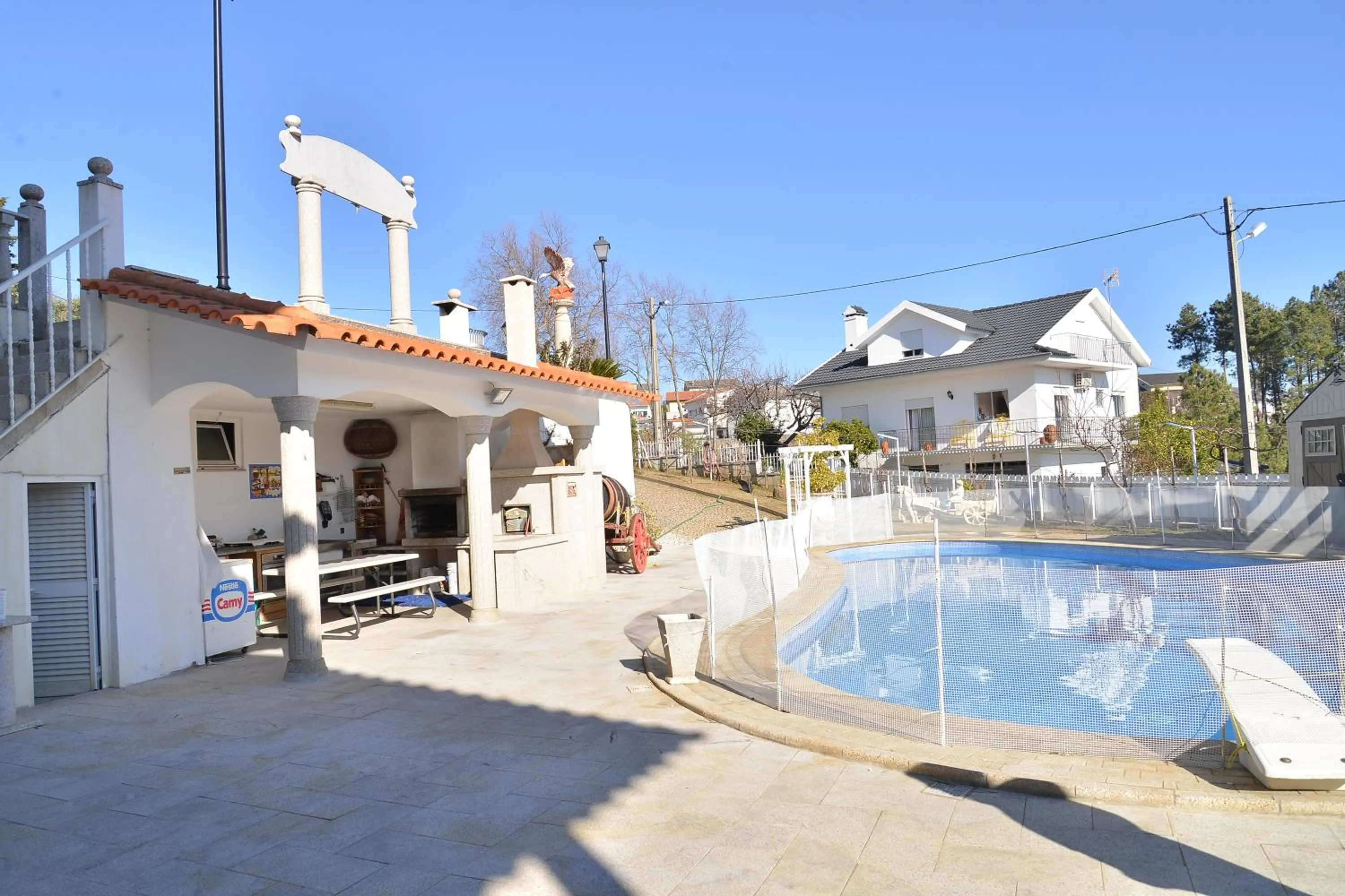Property building in Casa Estrela de Alva
