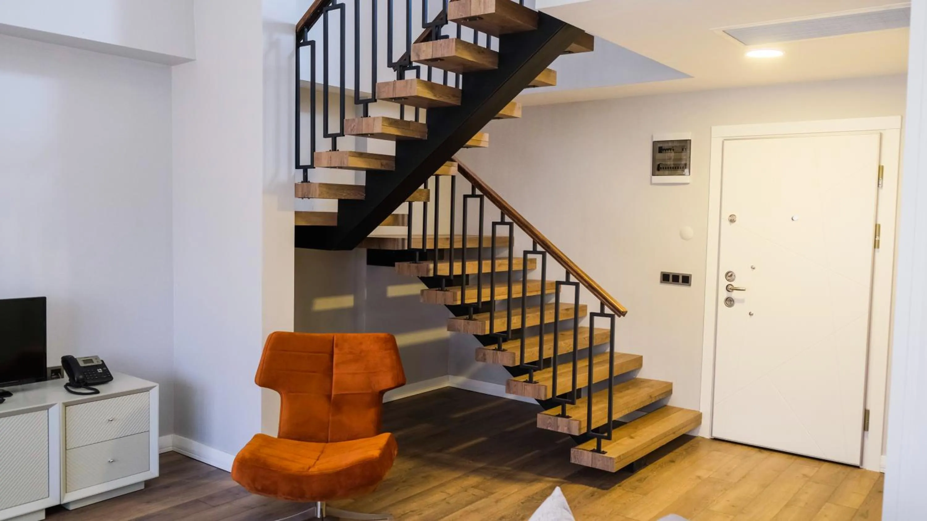 Communal lounge/ TV room in MYWAY DELUXE Alsancak