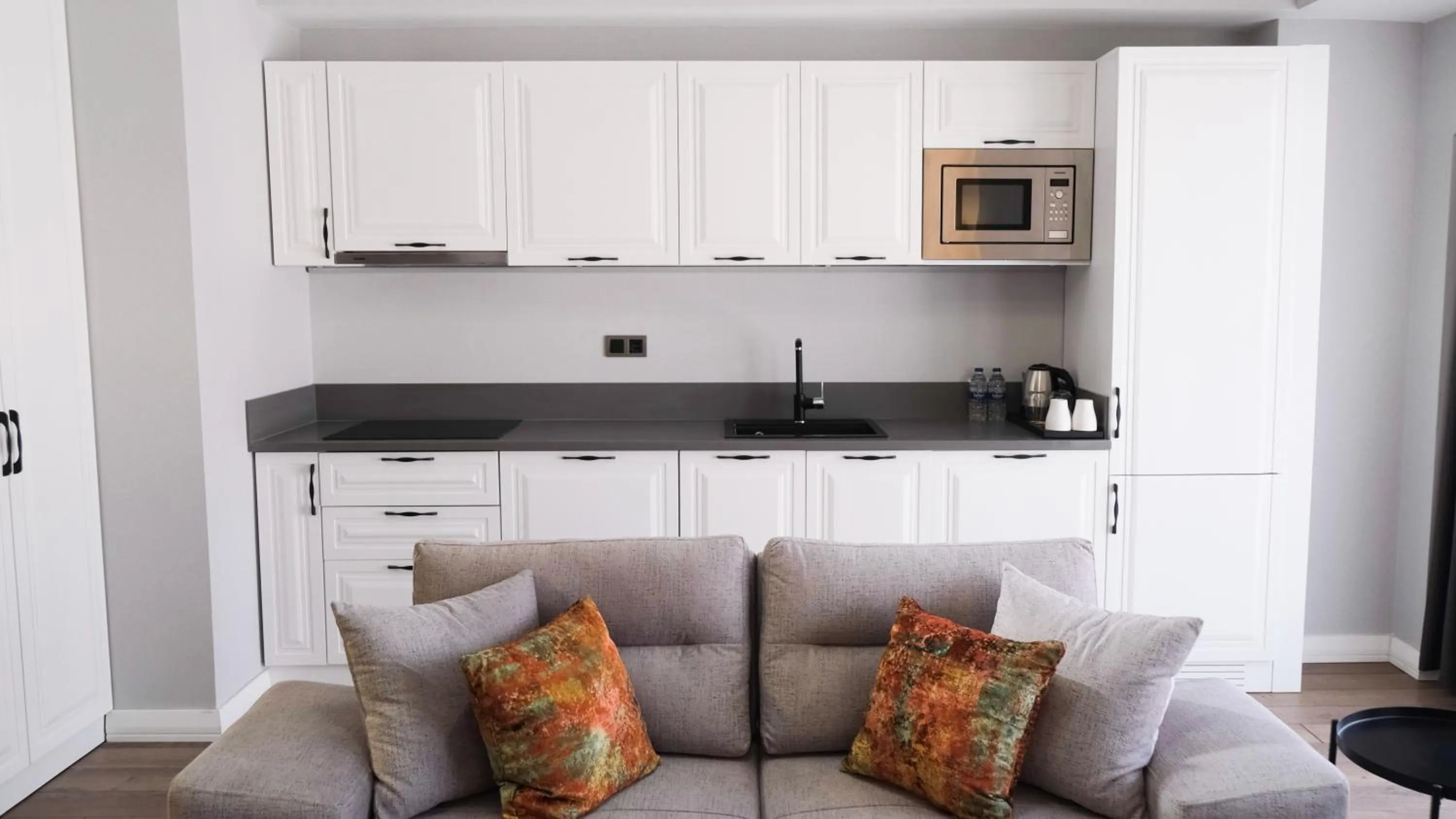 Kitchen or kitchenette in MYWAY DELUXE Alsancak