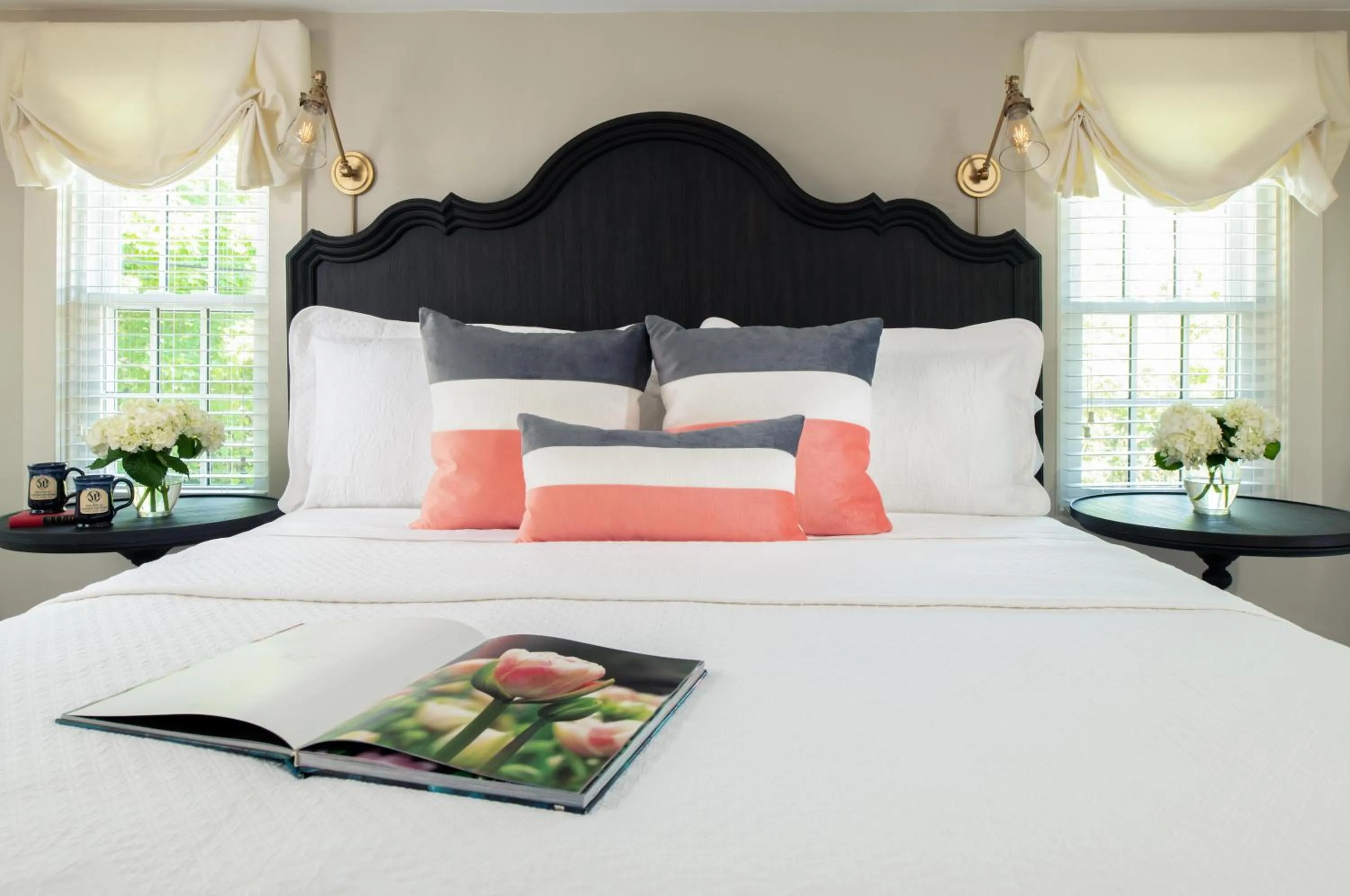 Bedroom, Bed in The Inn at Yarmouth Port