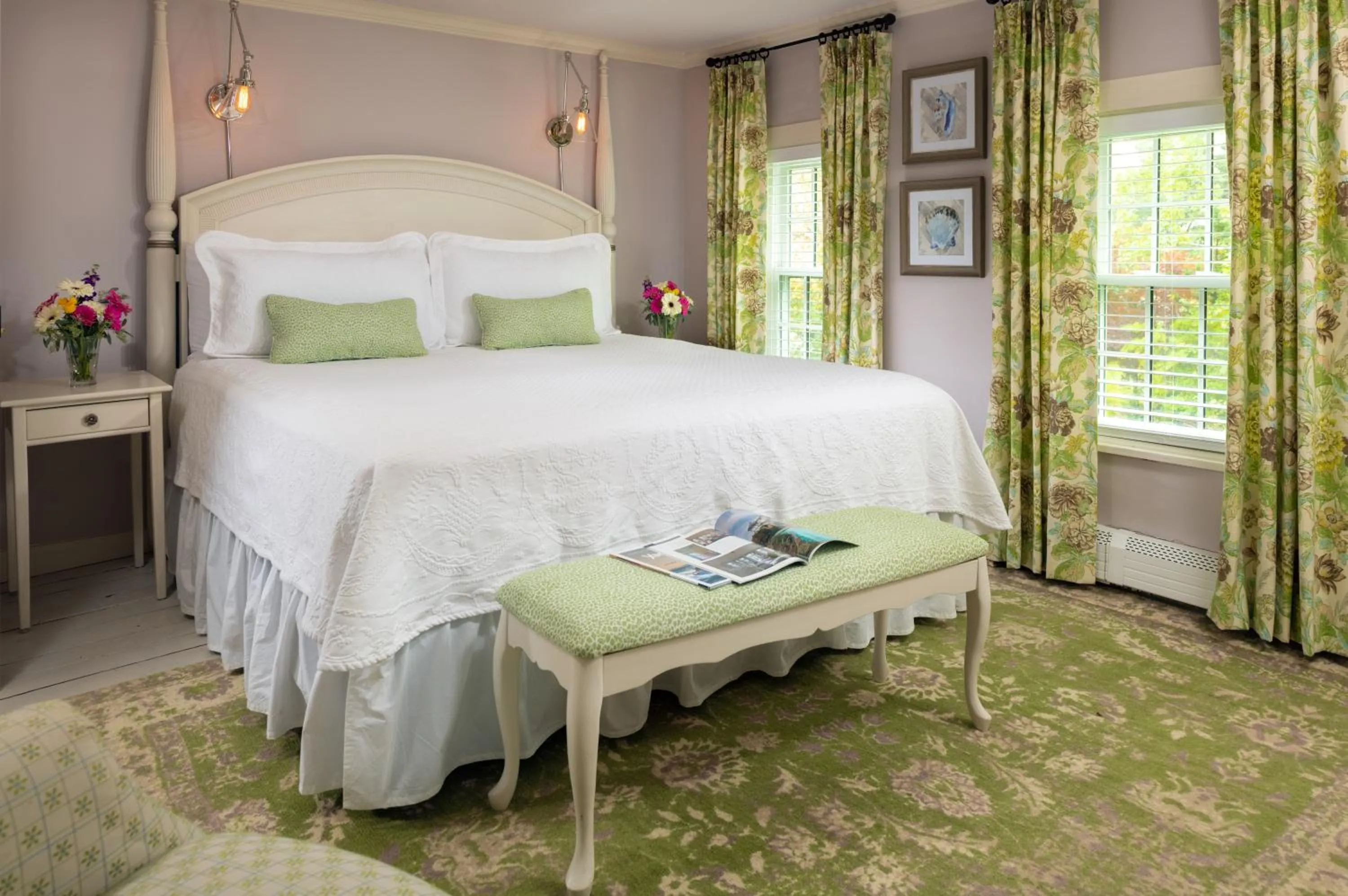 Bed in The Inn at Yarmouth Port
