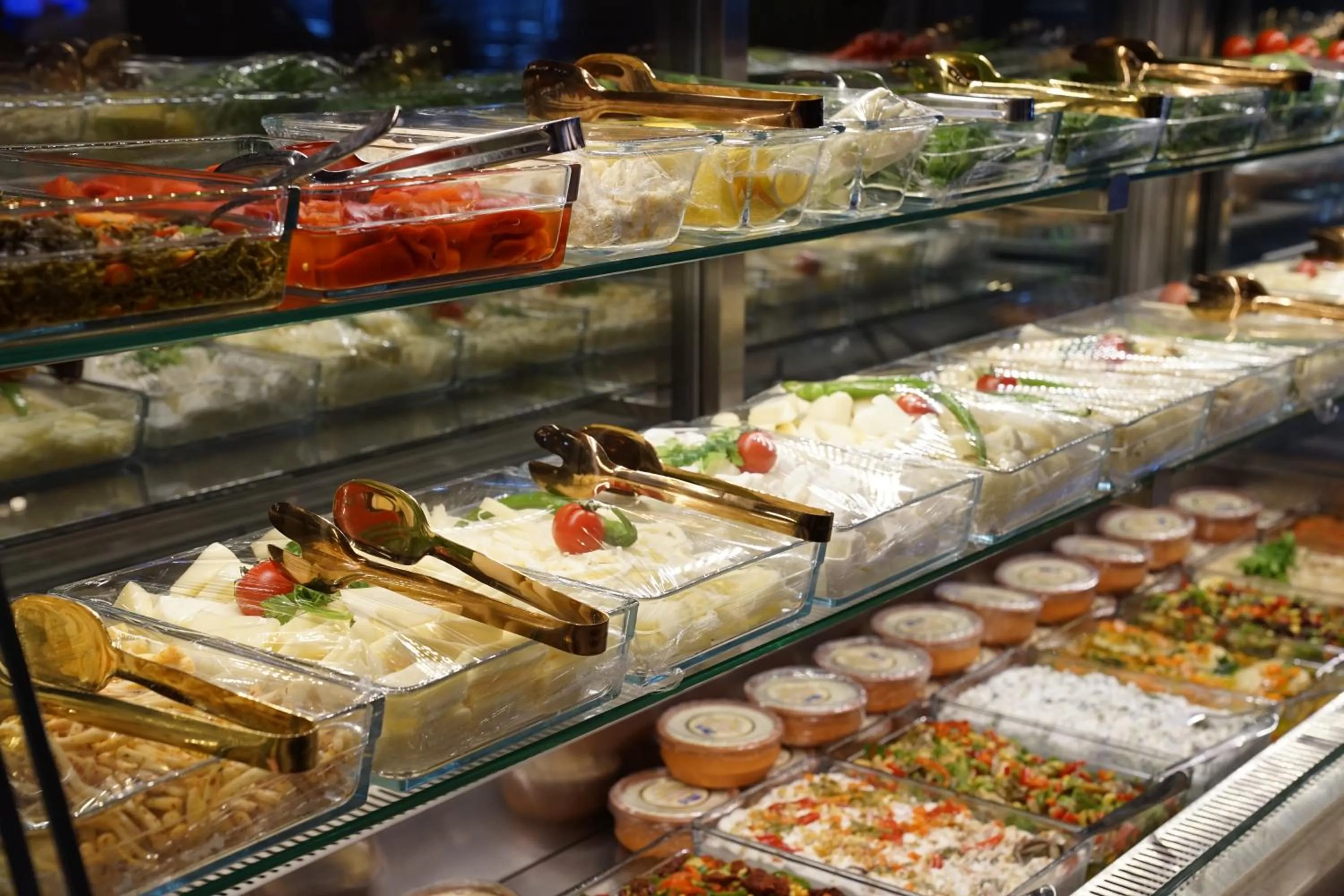 Breakfast in Mihman Hotel