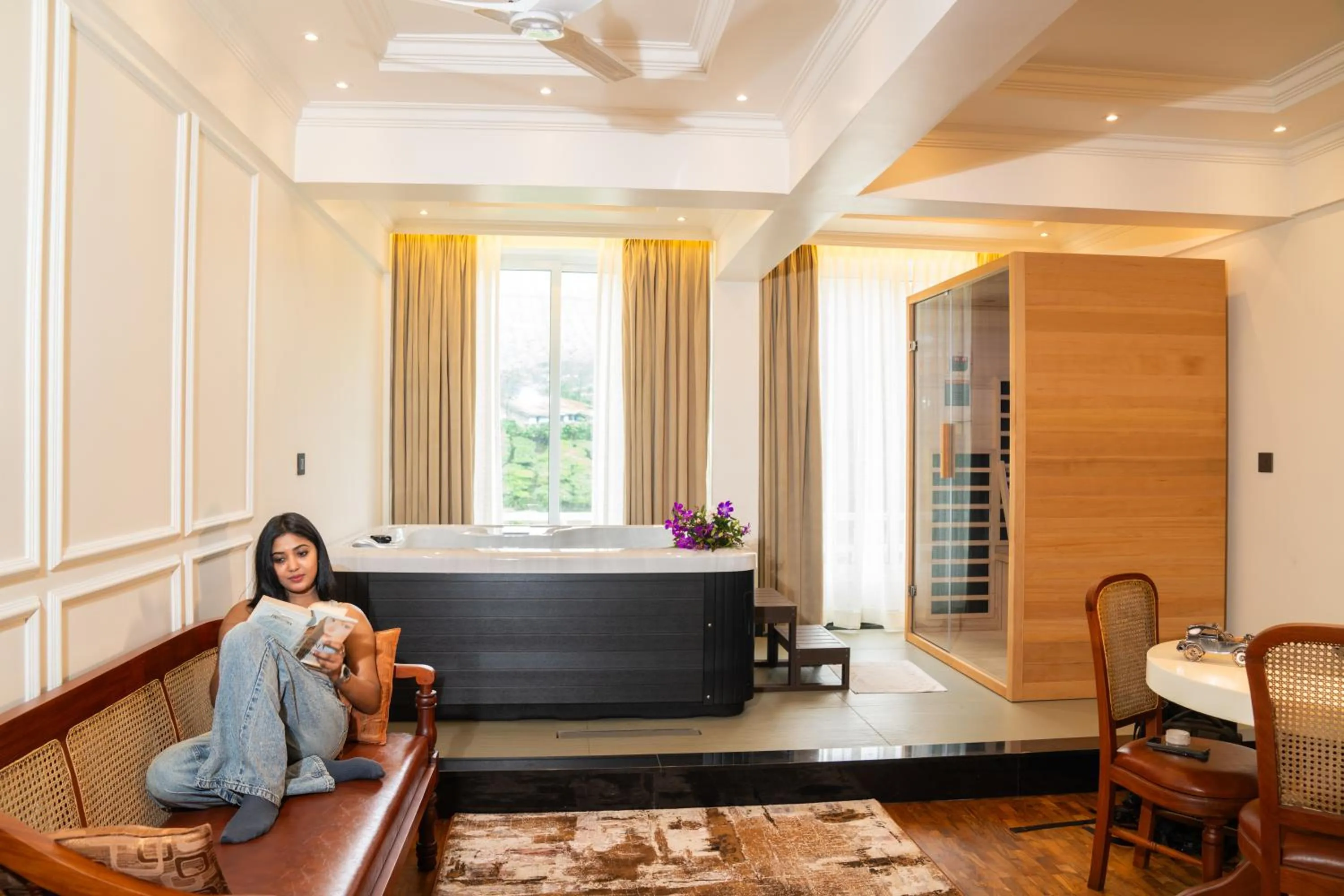 People in Hotel C7 Munnar