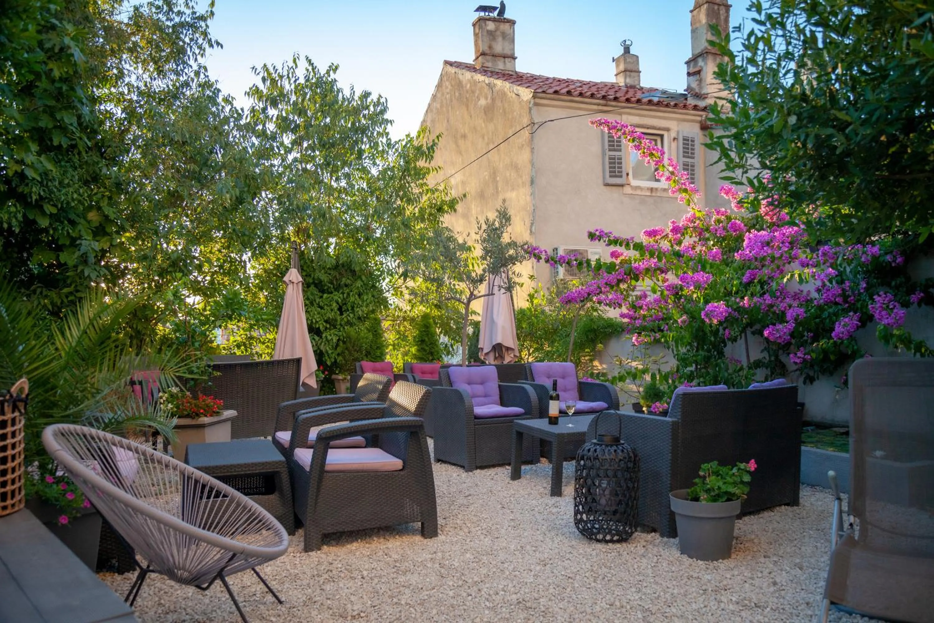 Garden in Captain Emo City Apartments