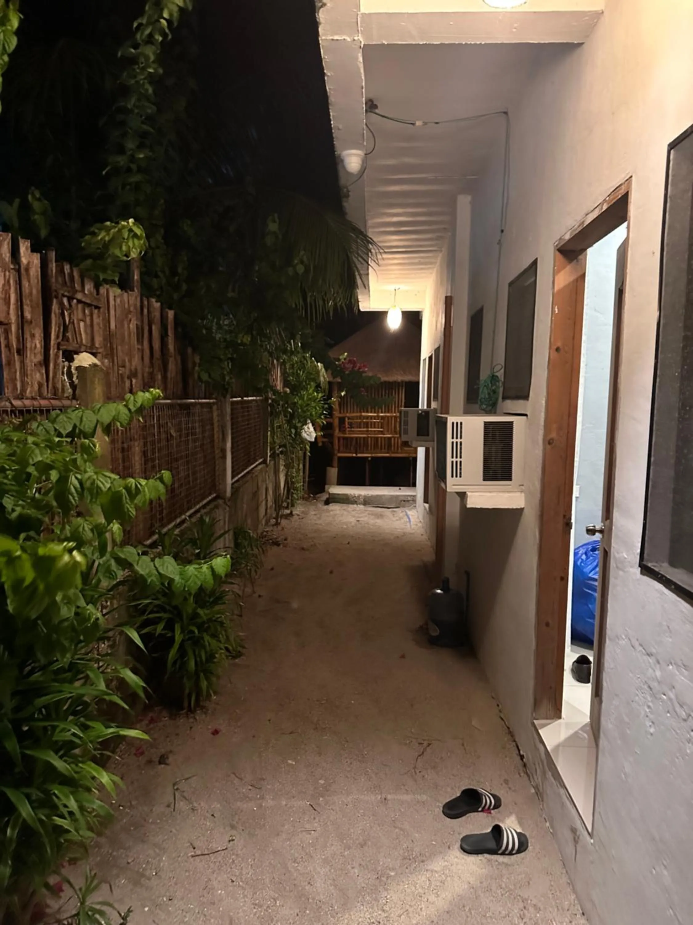 Lionfish Backpackers Hostel Malapascua