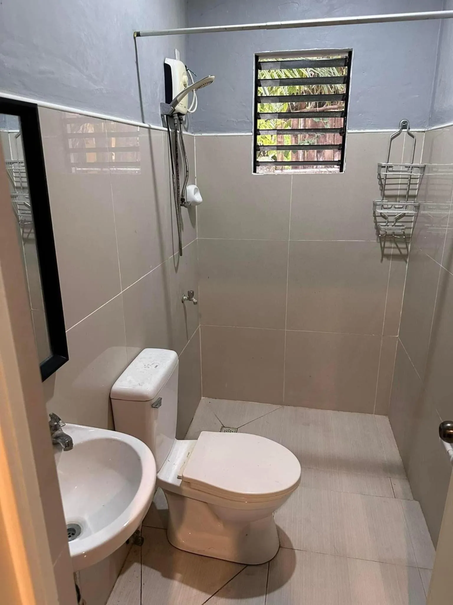 Lionfish Backpackers Hostel Malapascua