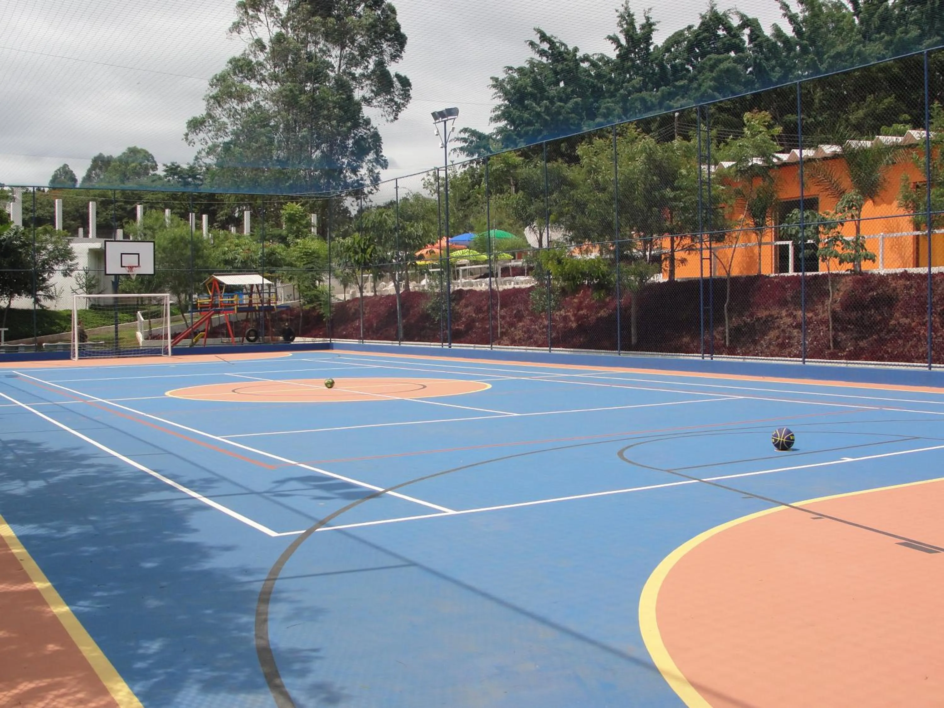Tennis court in Hotel Fazenda Pirâmides