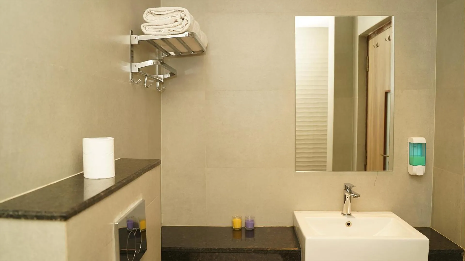 Bathroom in Hotel Devdeep Porvorim