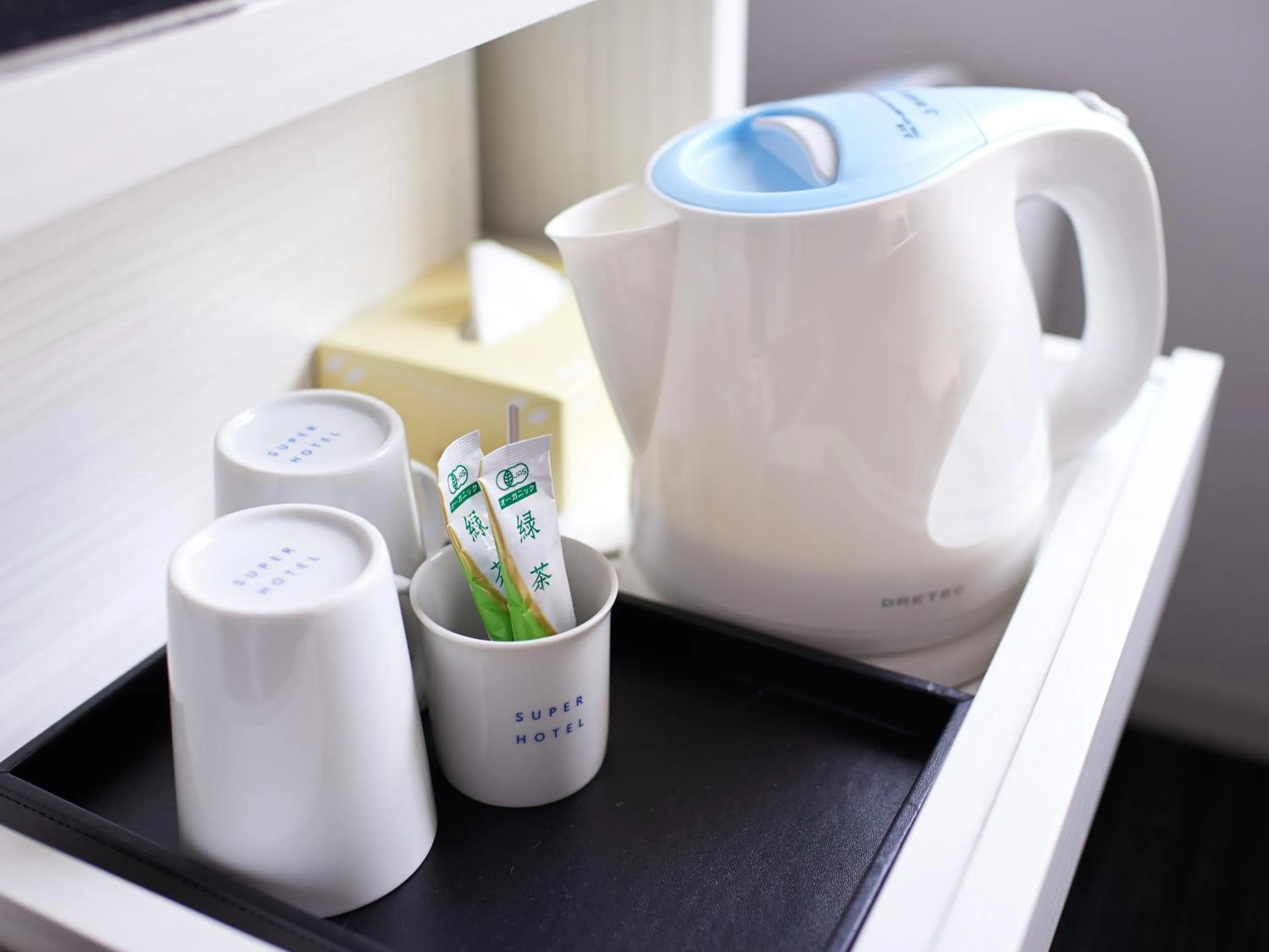 Coffee/tea facilities in Super Hotel Shinjuku Kabukicho