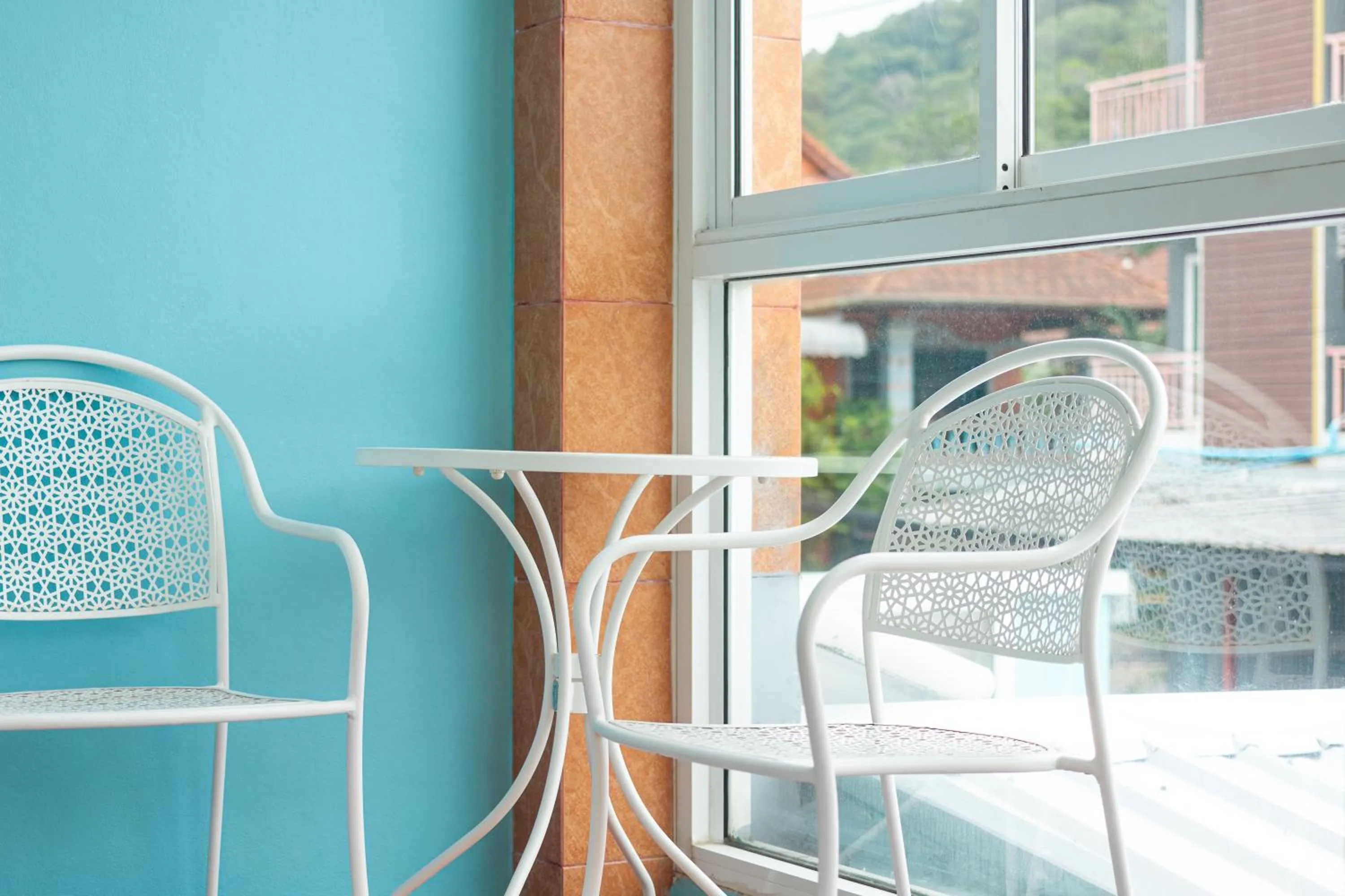 Day in Kamala Beach Residence