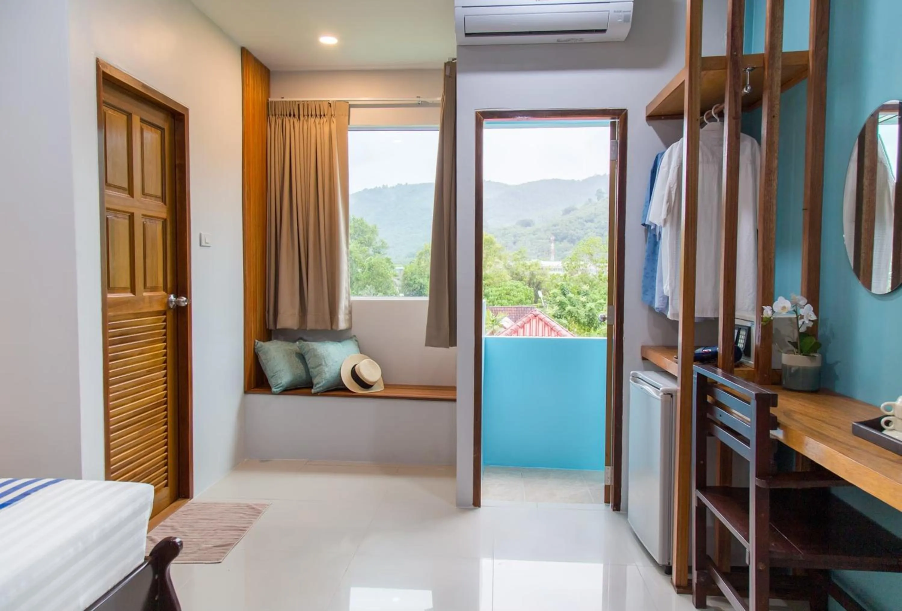 Bed in Kamala Beach Residence