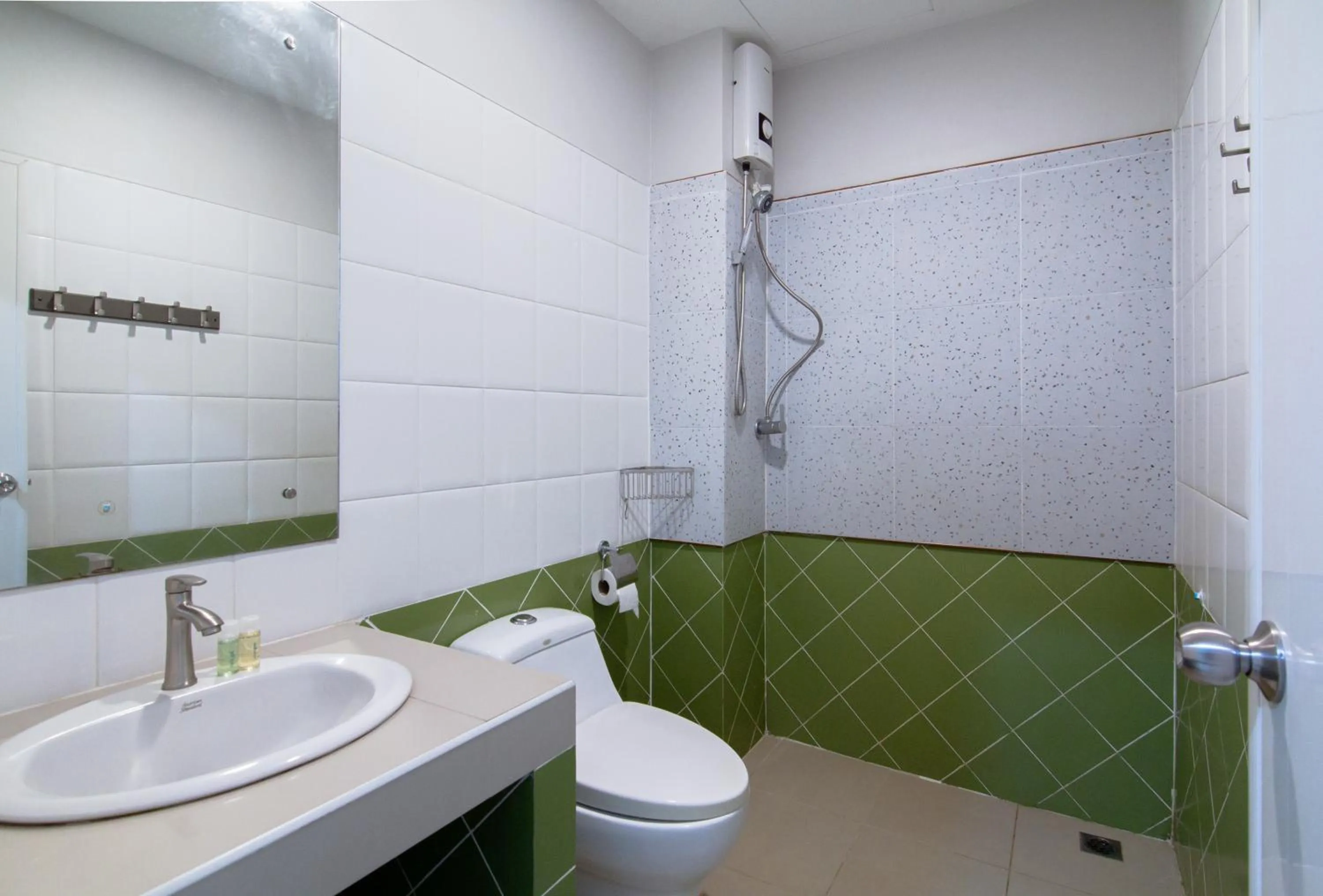 Shower in Kamala Beach Residence