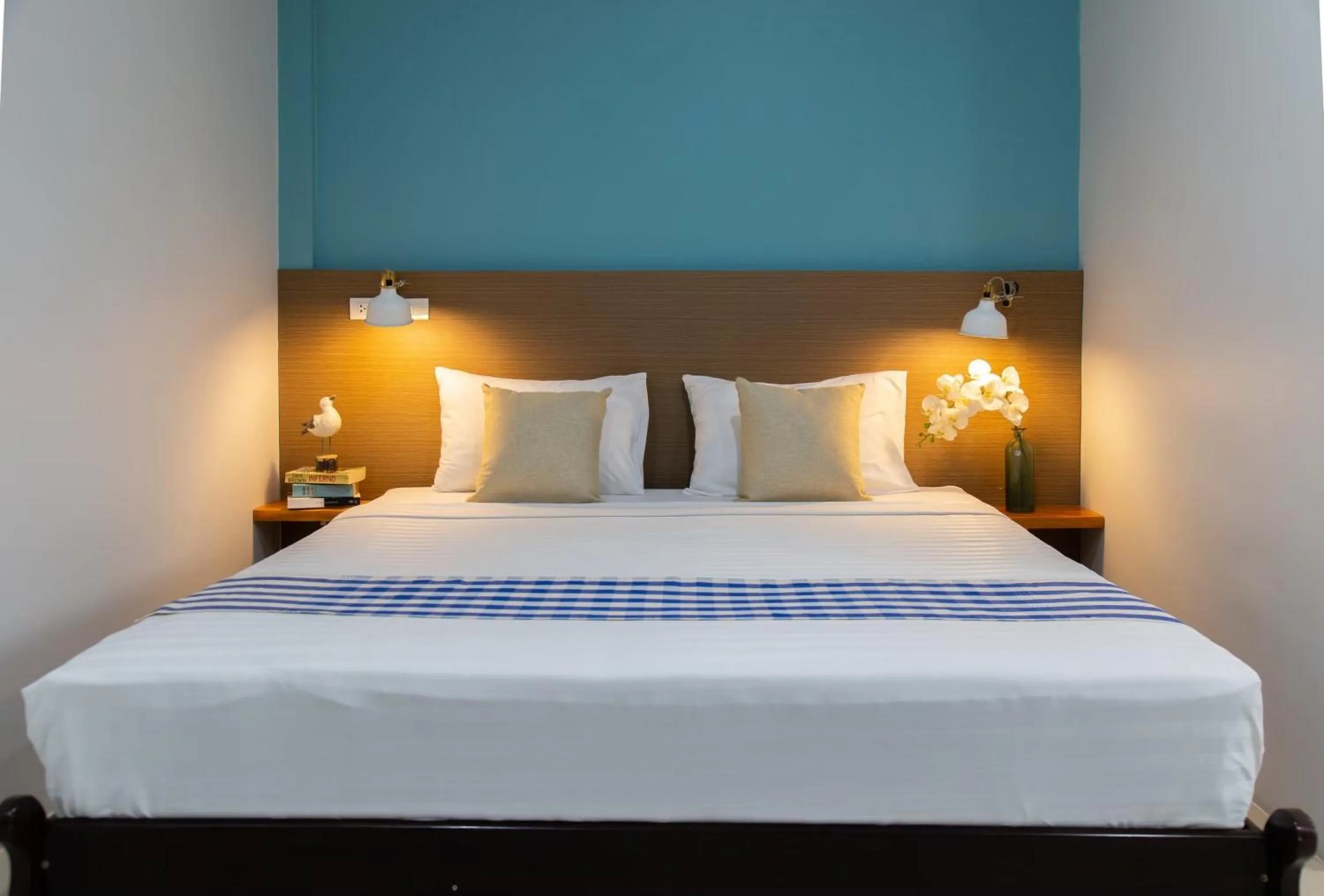 Bed in Kamala Beach Residence