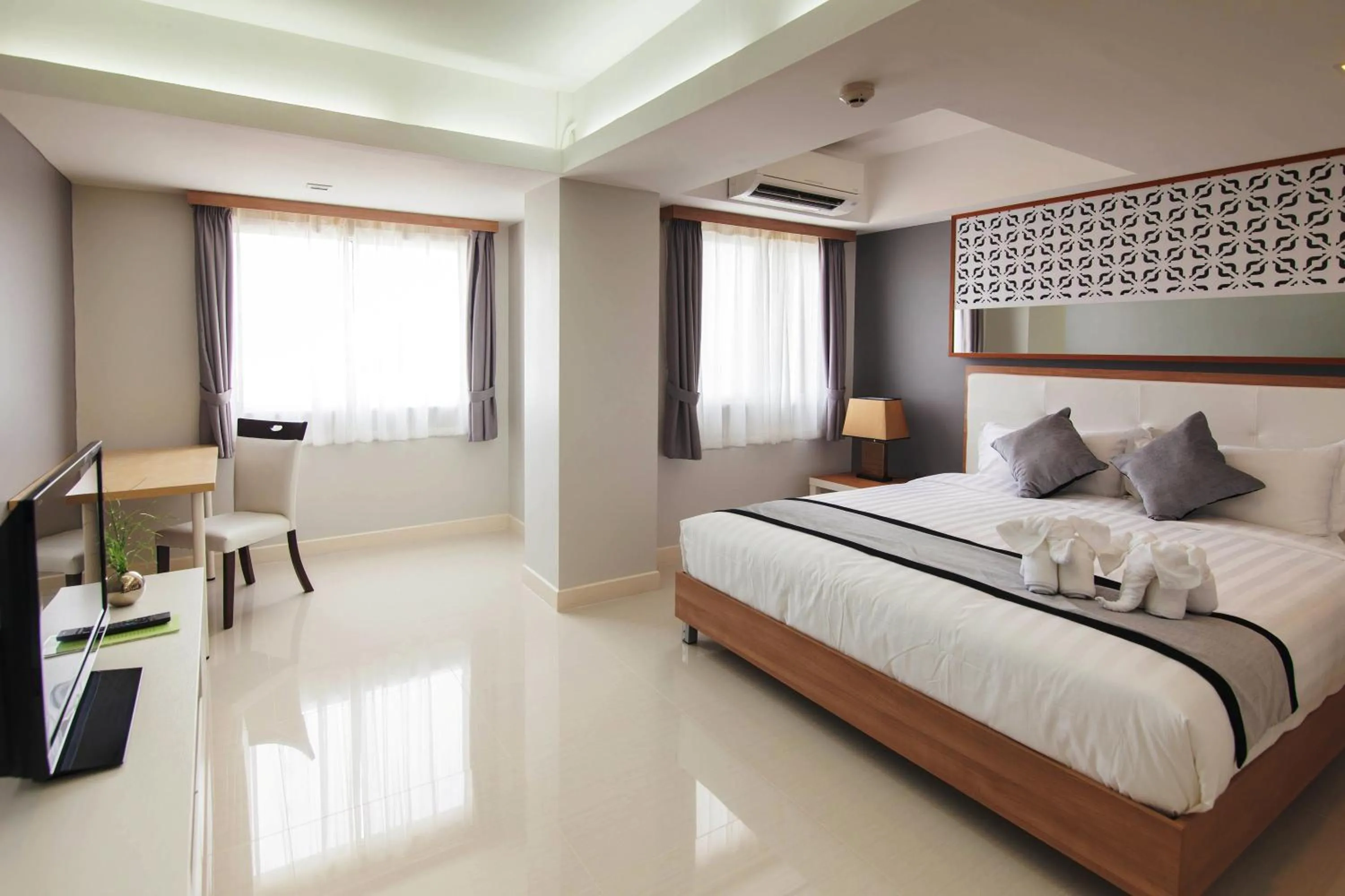 Day, Bed in Racha Residence