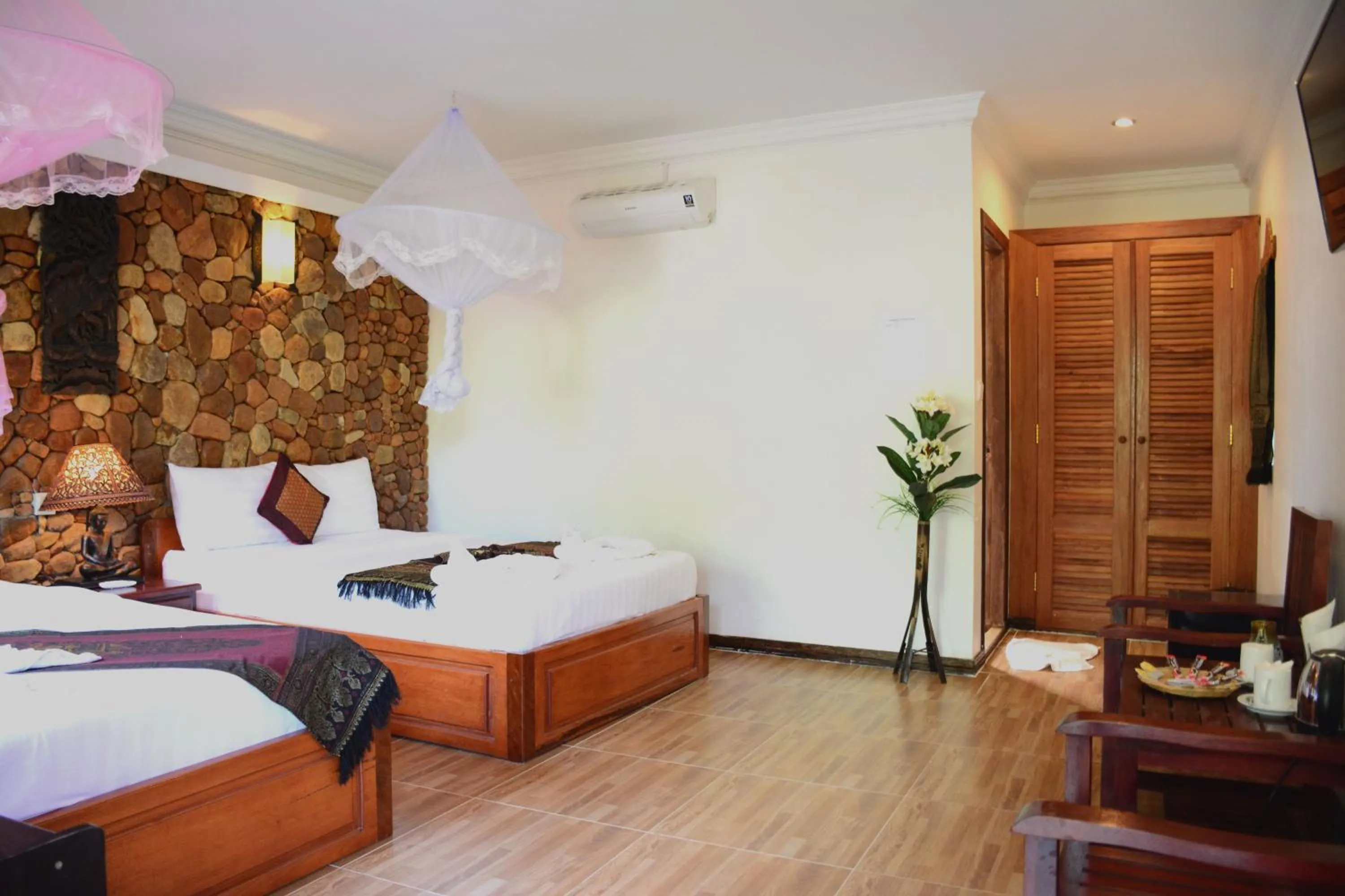 Photo of the whole room in Darica Resort