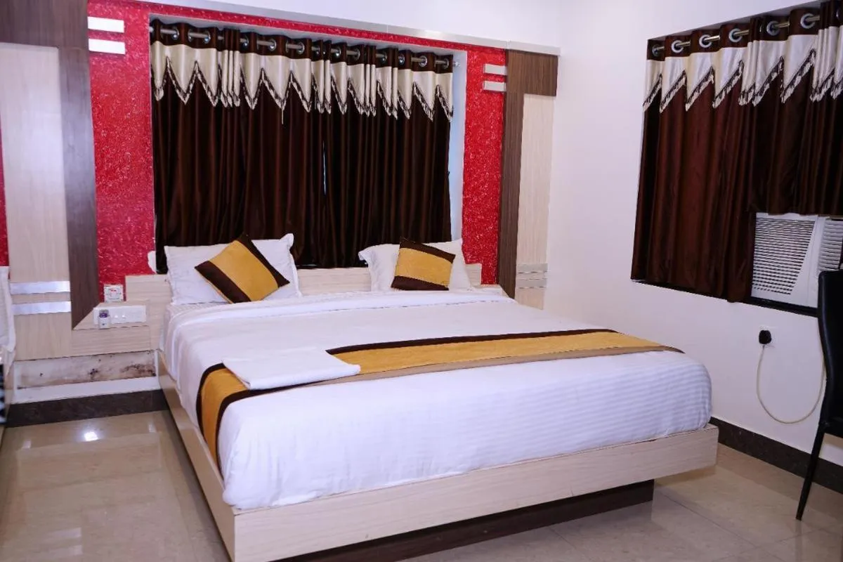 Photo of the whole room in Hotel Gopal