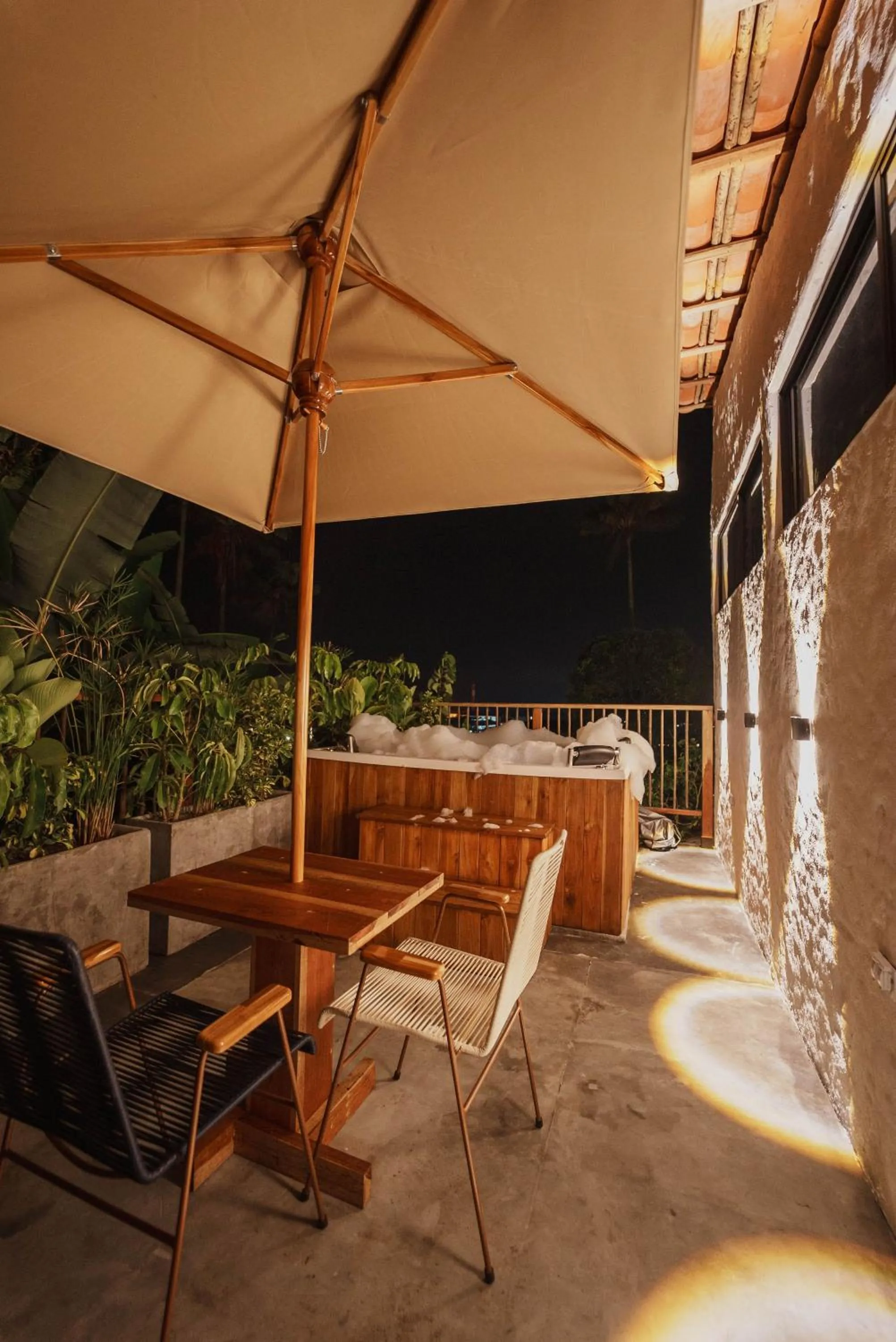 Hot Tub in Cocli Hotel Boutique Salento