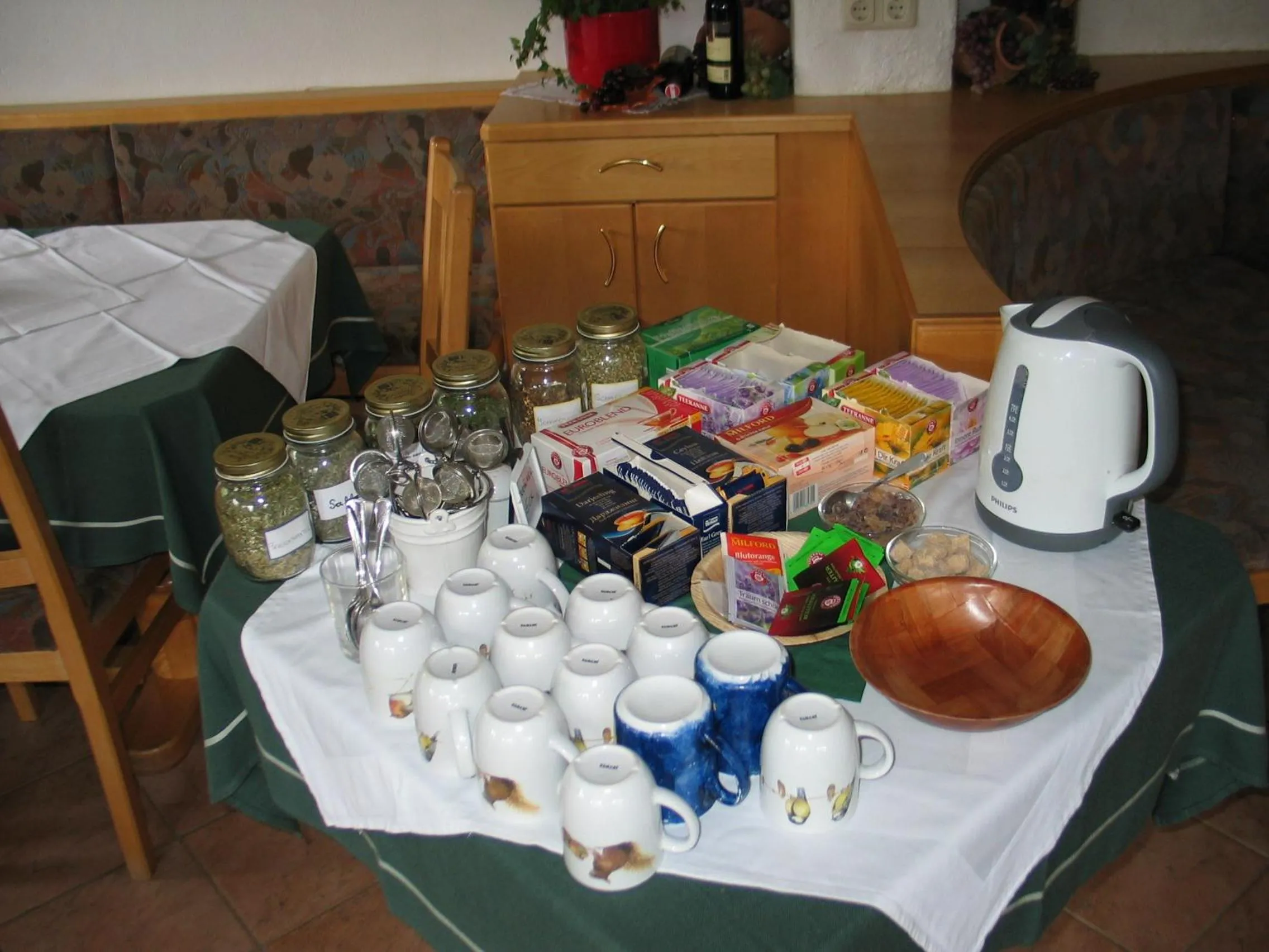 Restaurant/places to eat in Gasthof Pesbichl