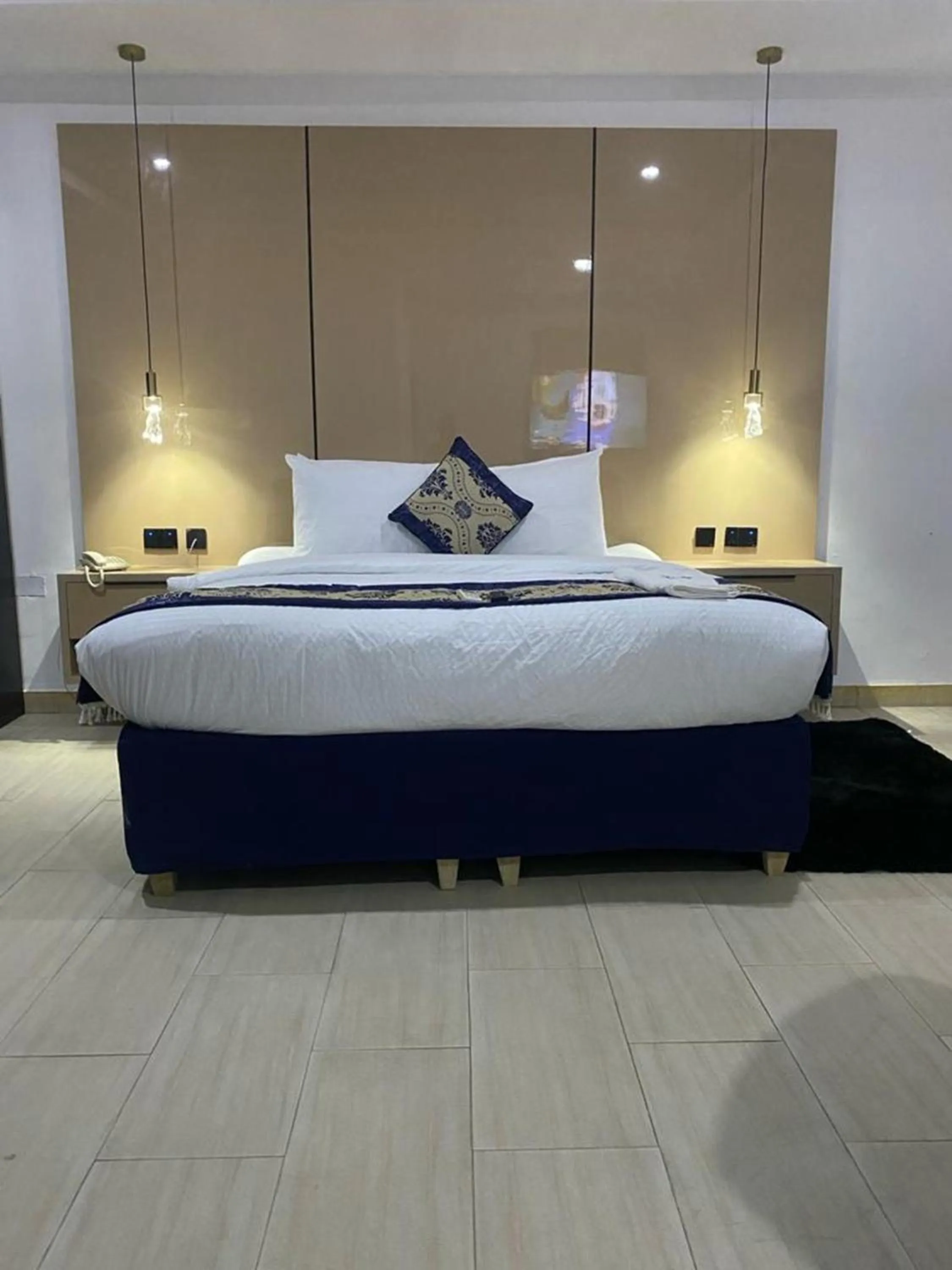 Bed in Water Ripples Hotel Lekki