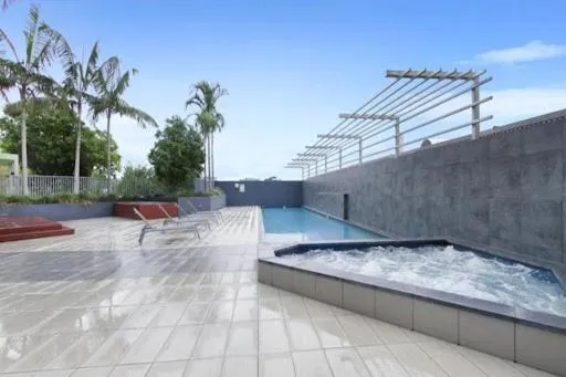 Swimming pool in Allegro Apartments