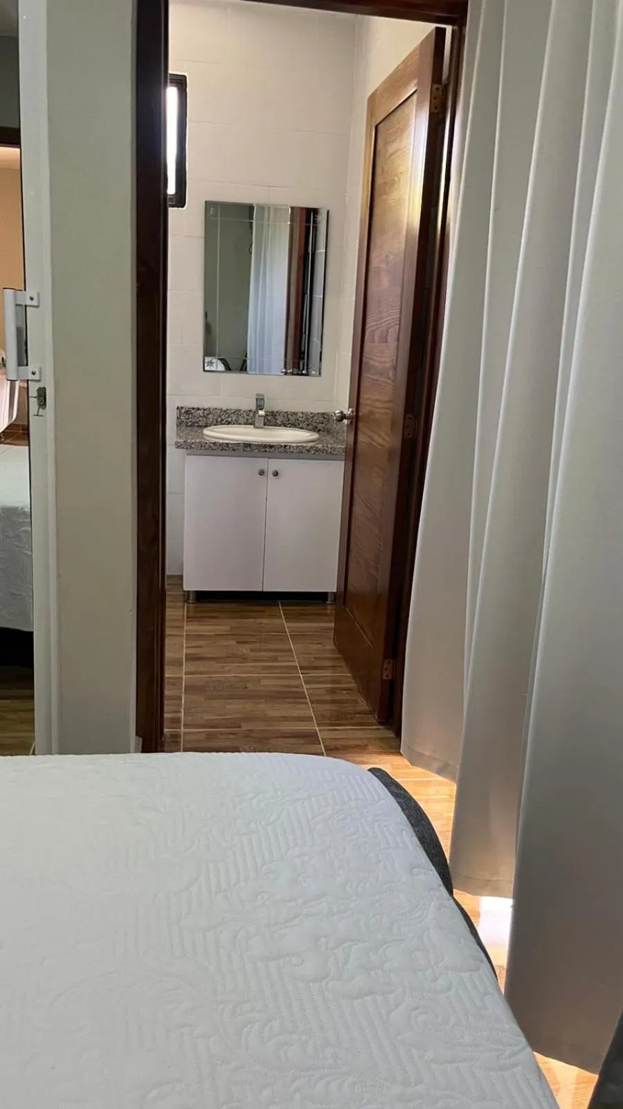 Bathroom, Bed in Hotel Vista al Morro