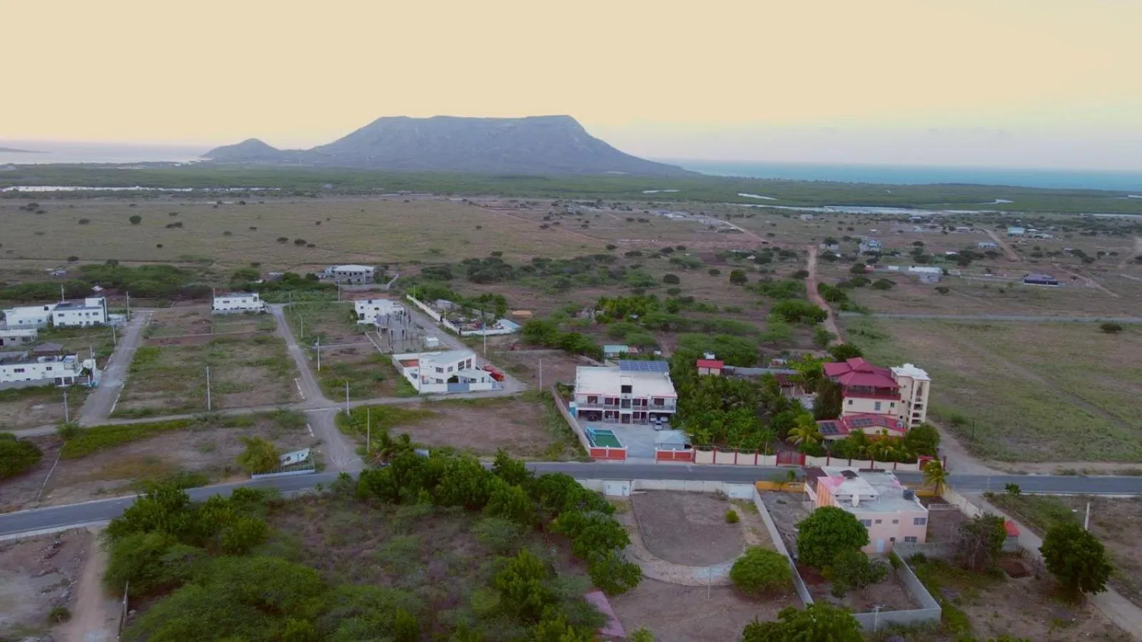 Neighbourhood in Aparta Hotel Esa Buya