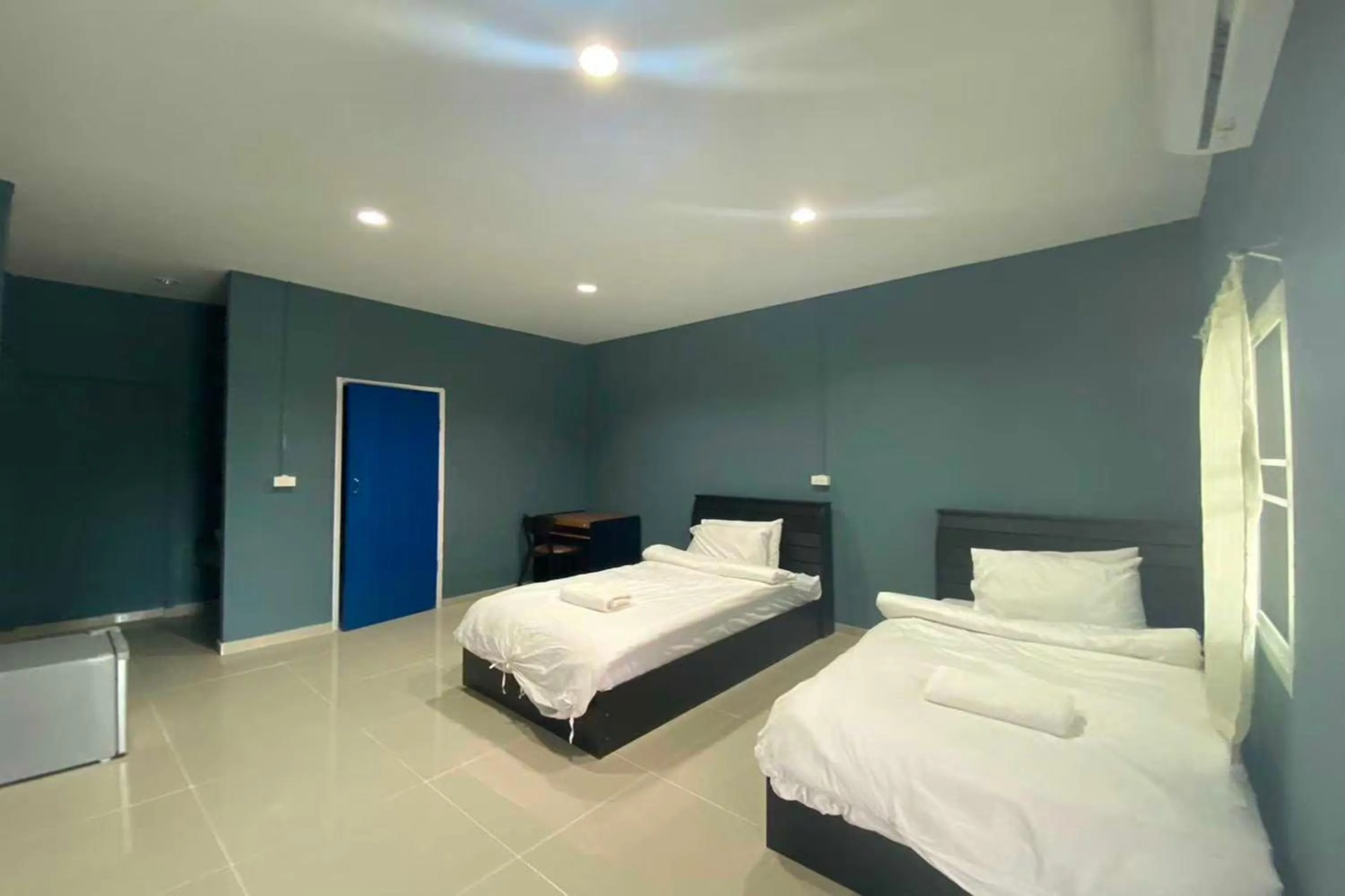 Photo of the whole room, Bed in Collection O To The Sea Resort Thailand