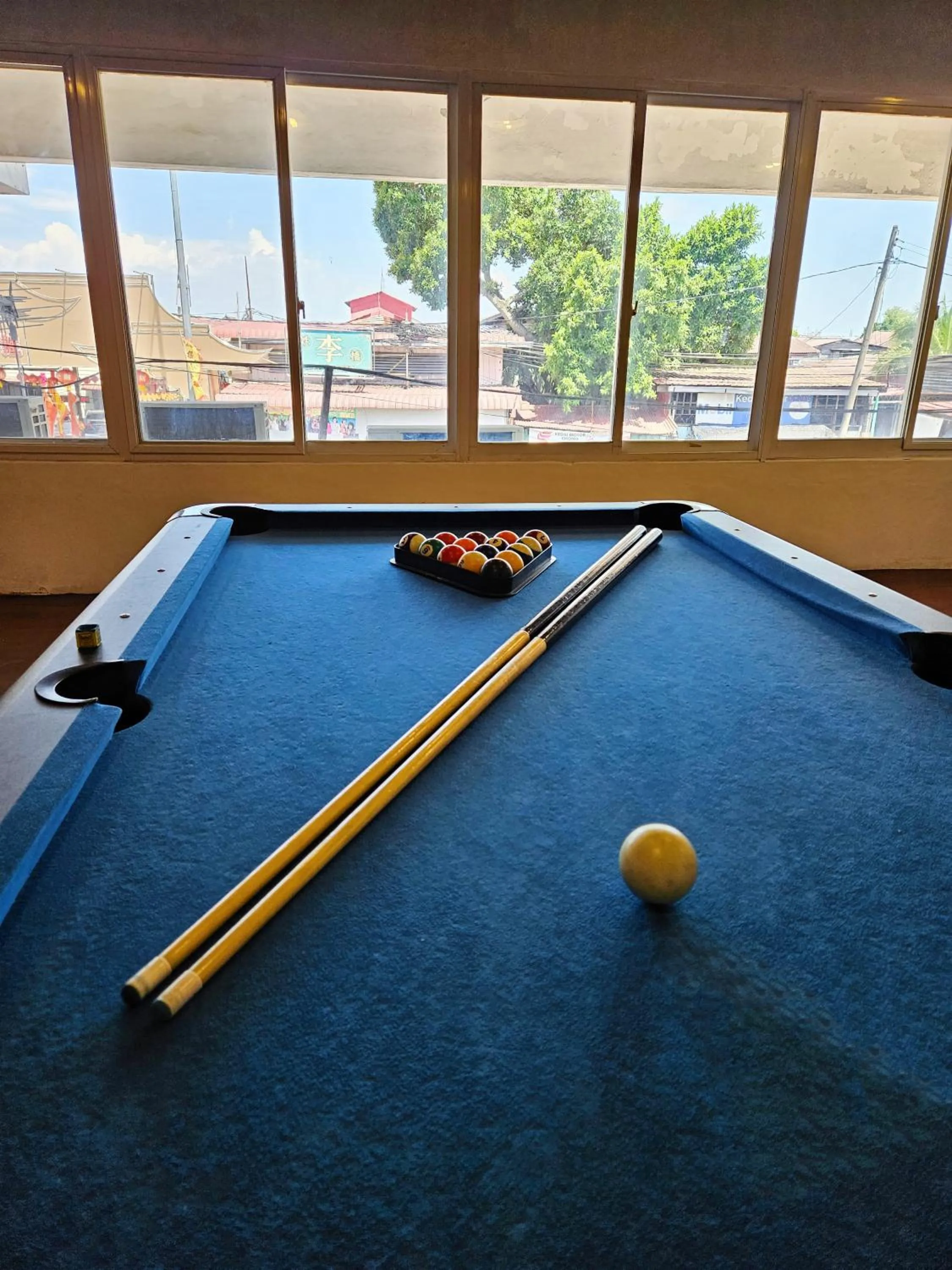 Billiard in The 60