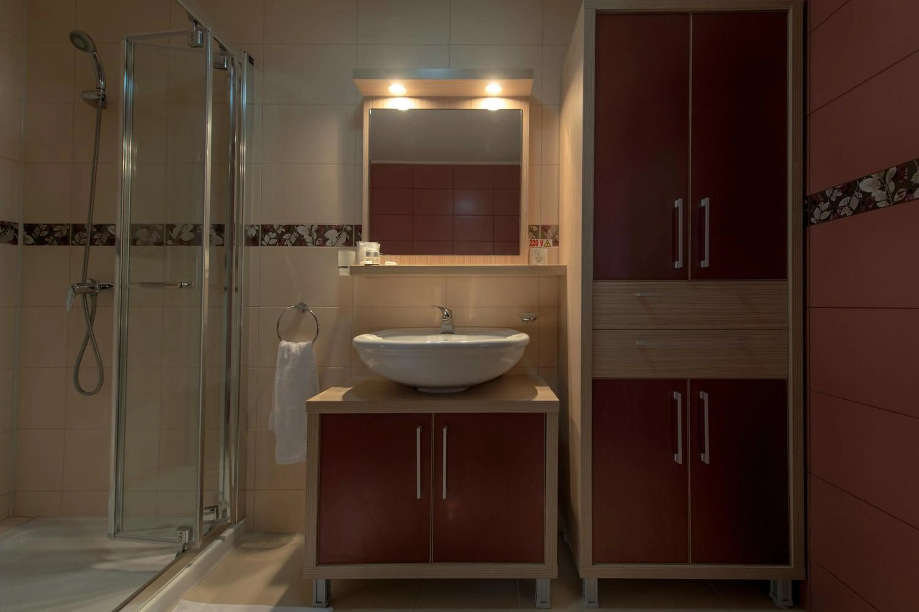 Bathroom in Samali Residence