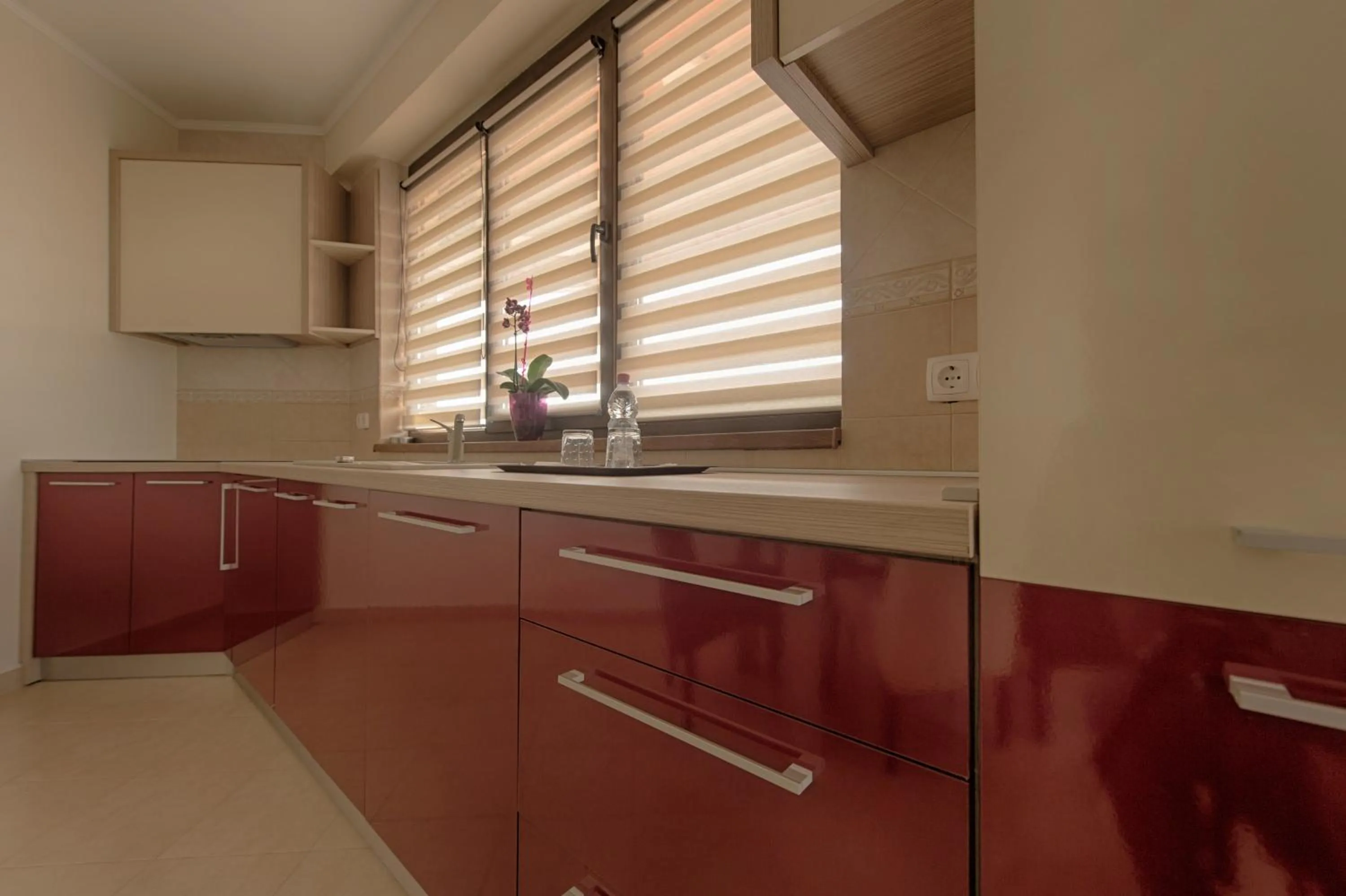 Kitchen or kitchenette in Samali Residence