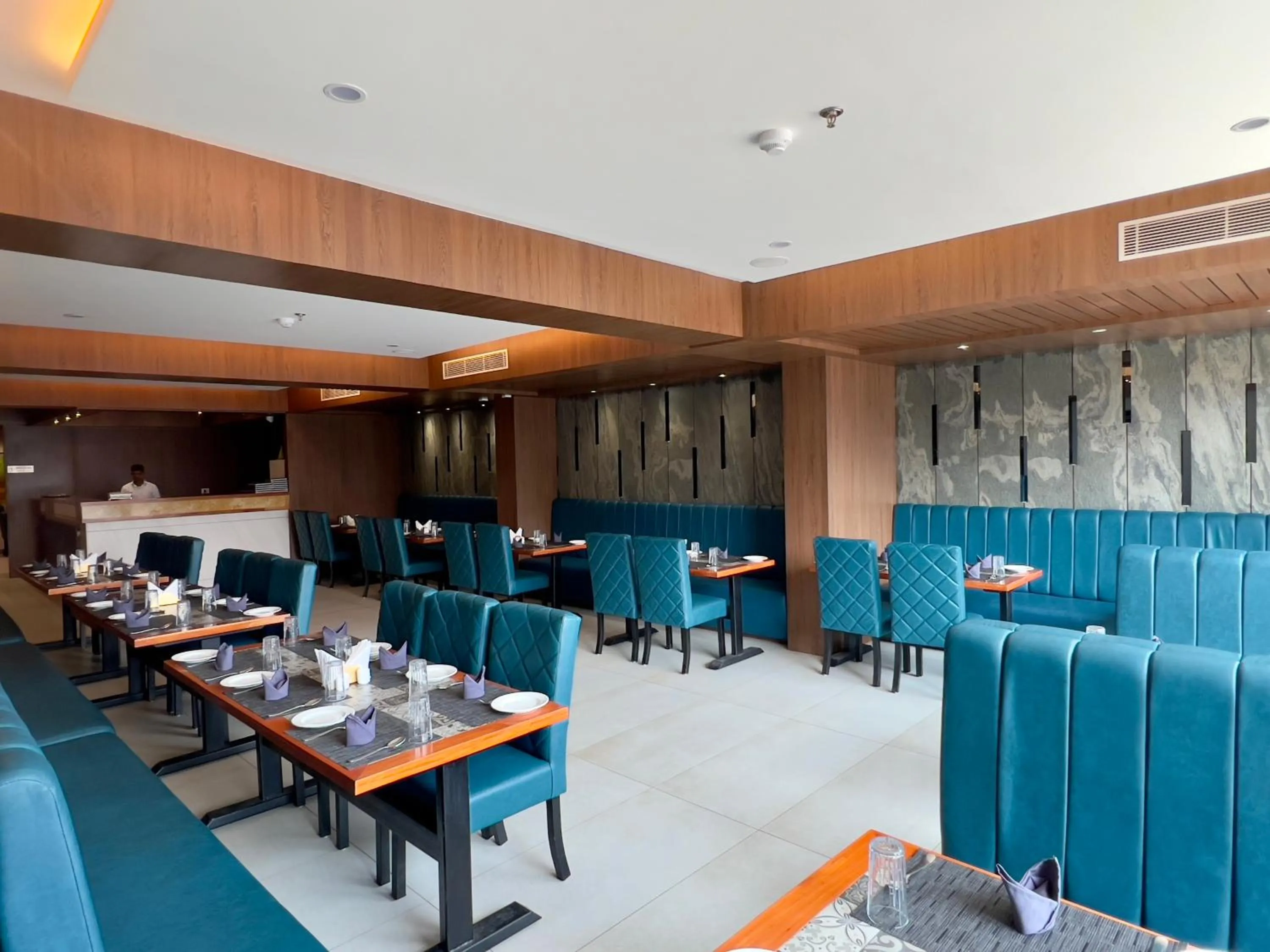 Restaurant/places to eat in HOTEL PRAJYOT