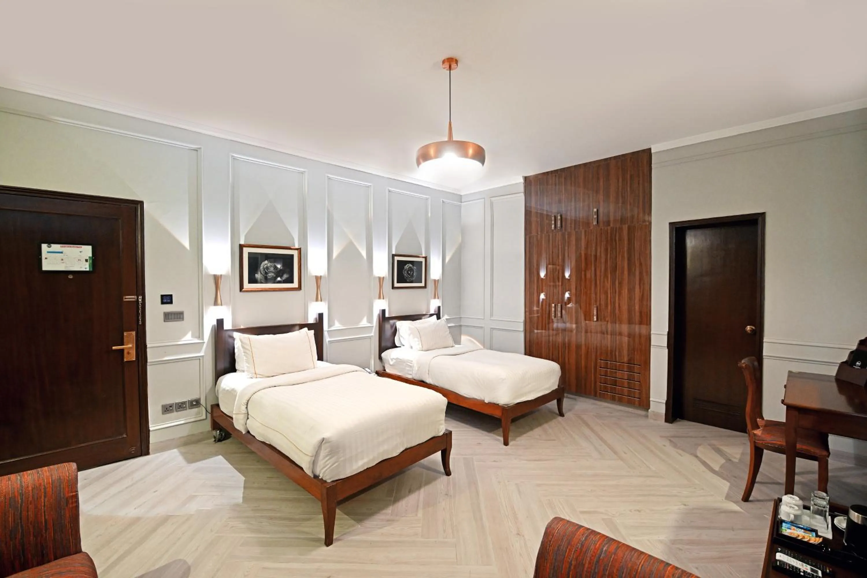 Photo of the whole room, Bed in The Residency Hotel