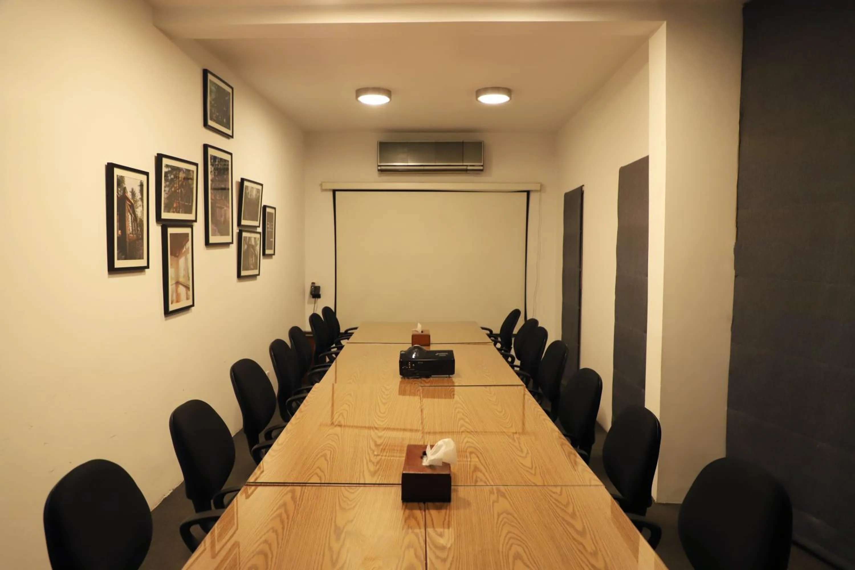Meeting/conference room in The Residency Hotel