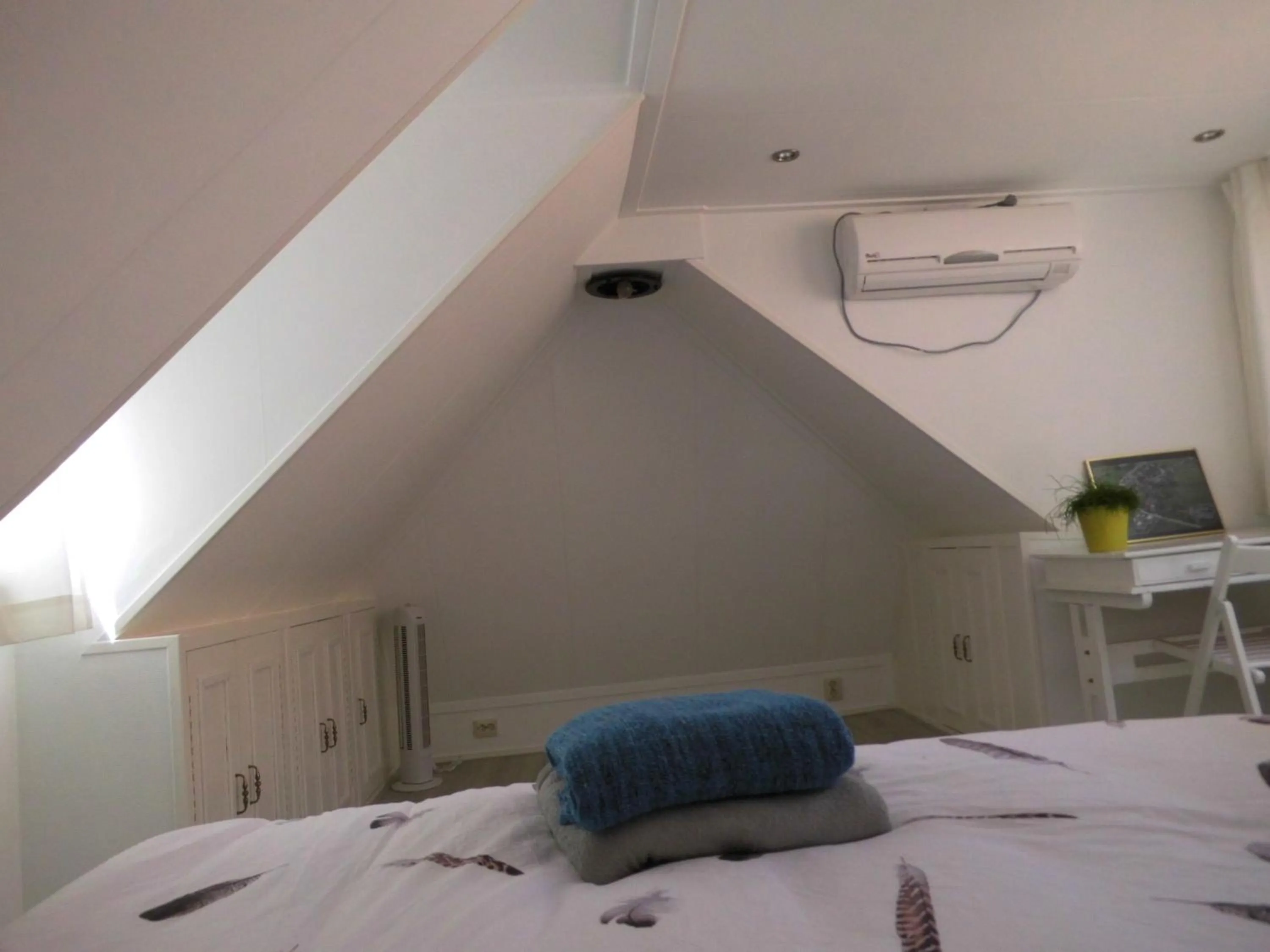 Bedroom, Bed in Vakantiehuisjes Marsherne