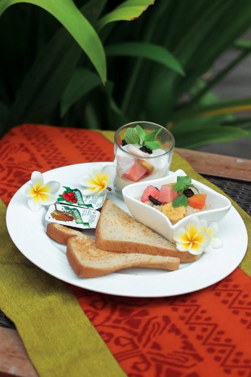 Restaurant/places to eat in Argya Santi Suite and Villas