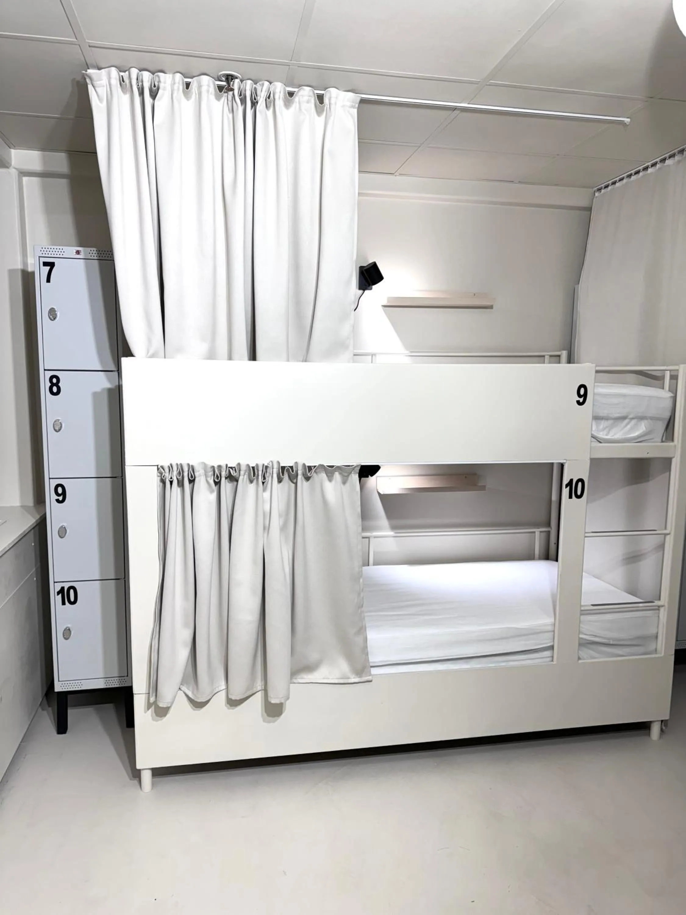 Bed in Nomad Gardet