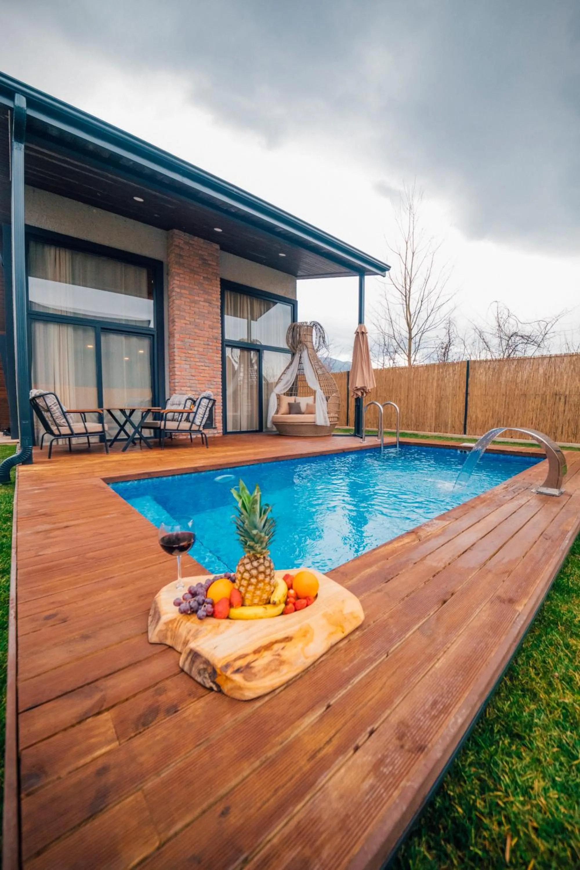 Patio in Vital Göl Sapanca Özel Havuzlu Bungalov & Villa