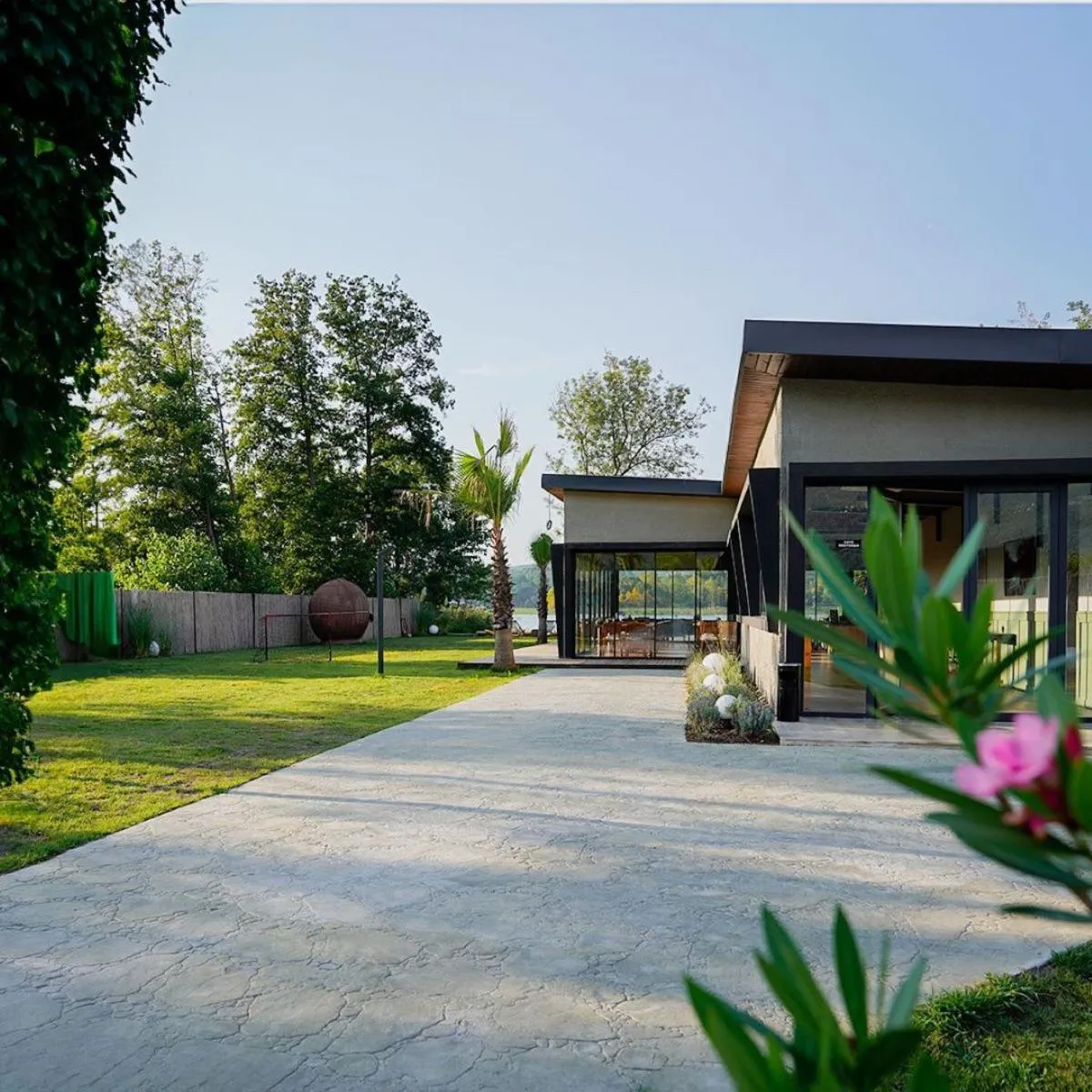 Restaurant/places to eat in Vital Göl Sapanca Özel Havuzlu Bungalov & Villa