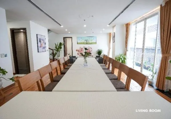 Modern & Charming Penthouse 5BRs in Da Nang Center