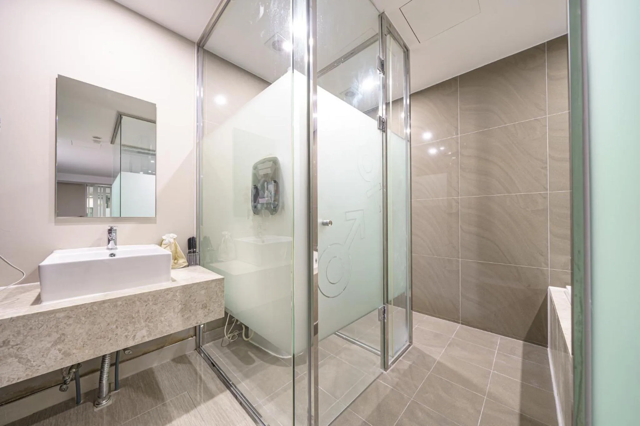 INCHEON AIRPORT HOTEL THE ONe