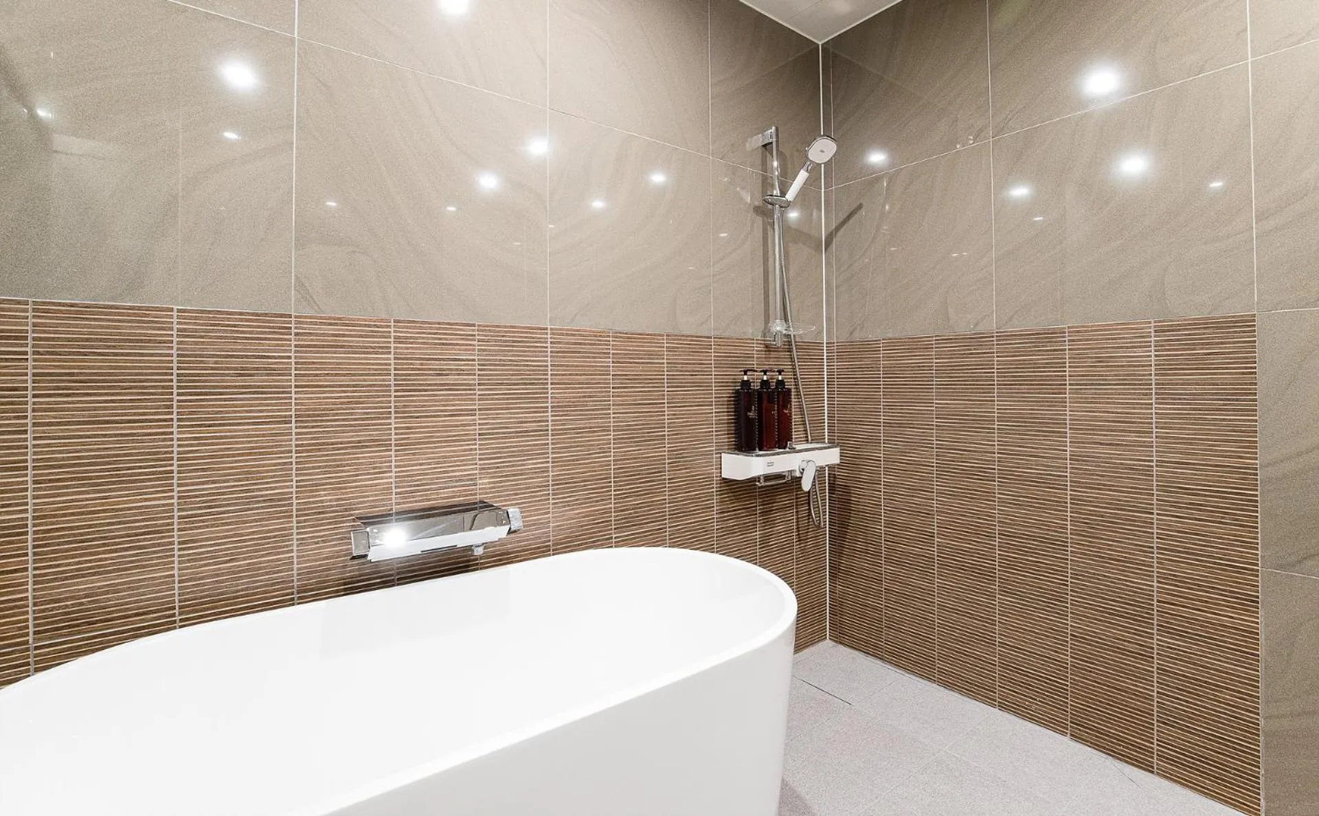 Toilet in Hotel The One