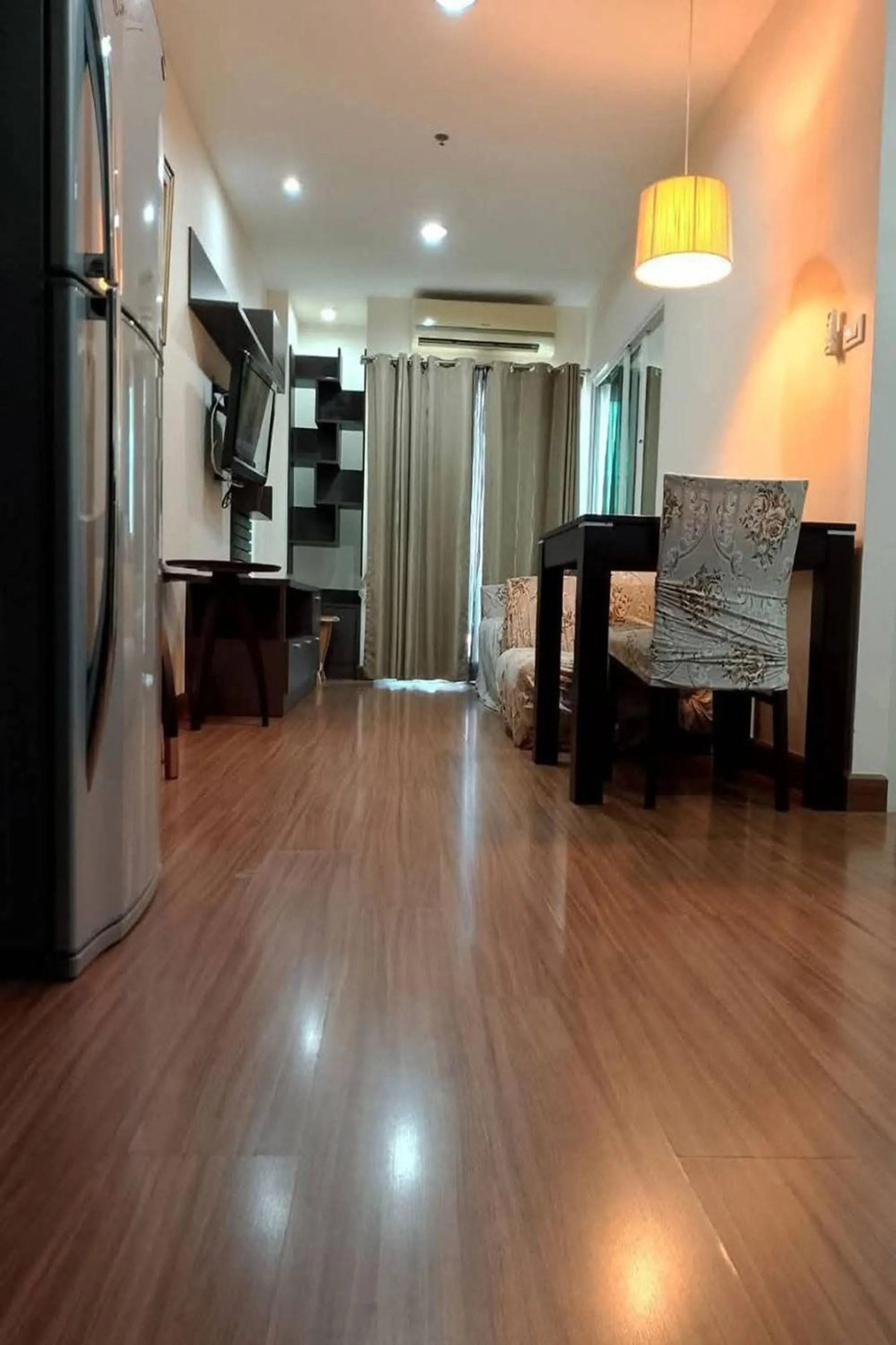 Bedroom in Landmark Patong Hotel