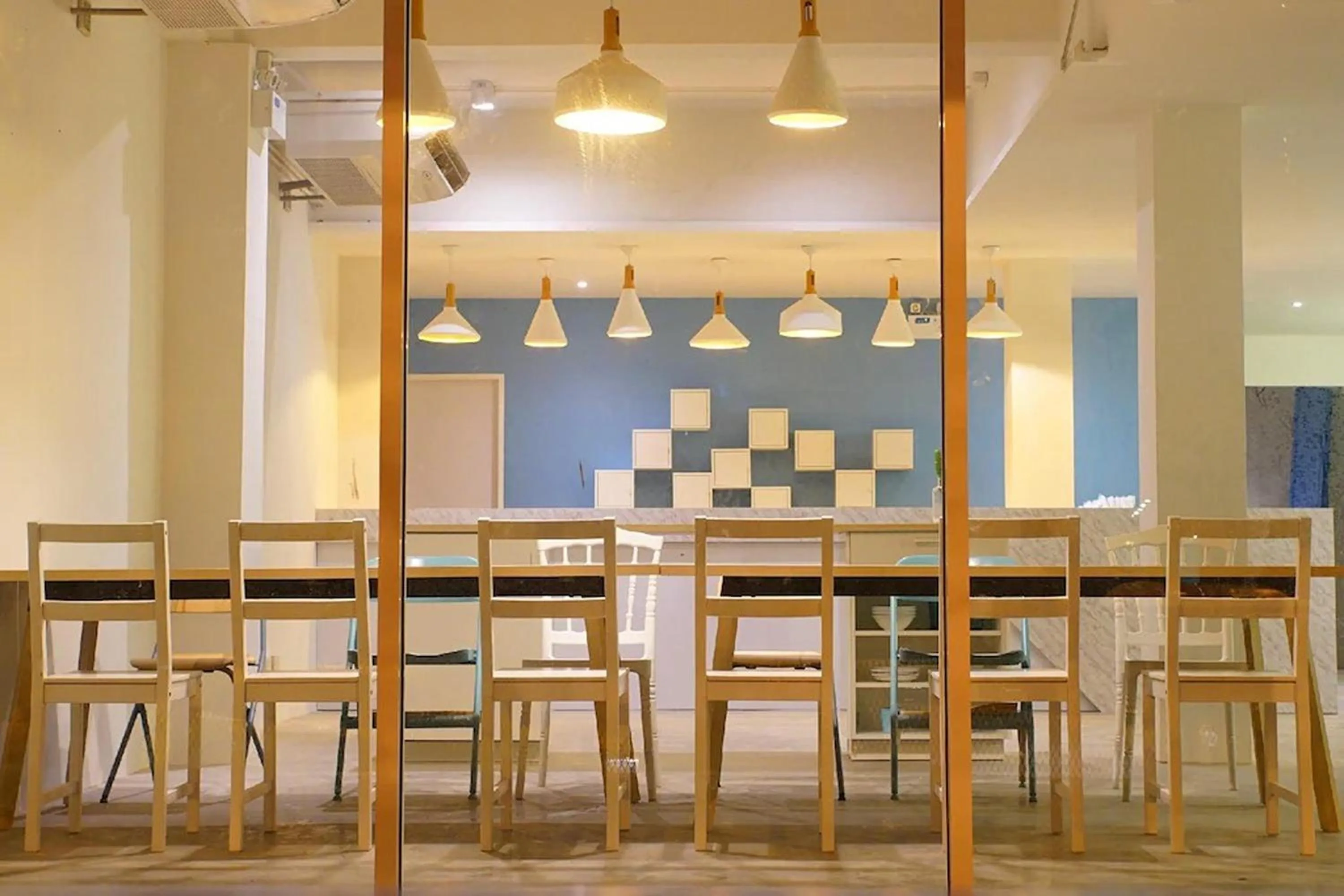 Property building in ME U Hostel Pattaya