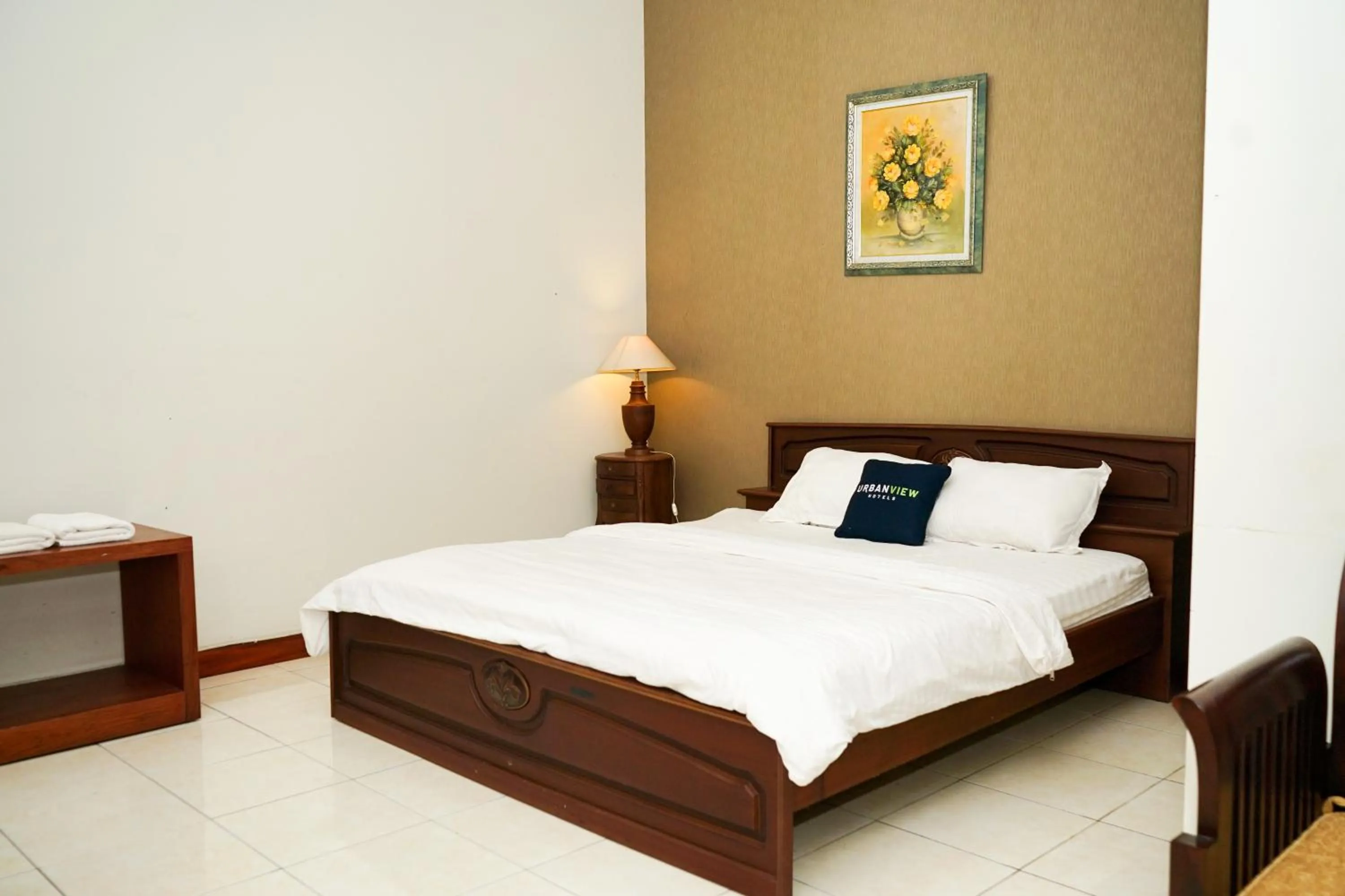 Bedroom, Bed in Urbanview Hotel Syariah Ratu Elok Banjarbaru by RedDoorz