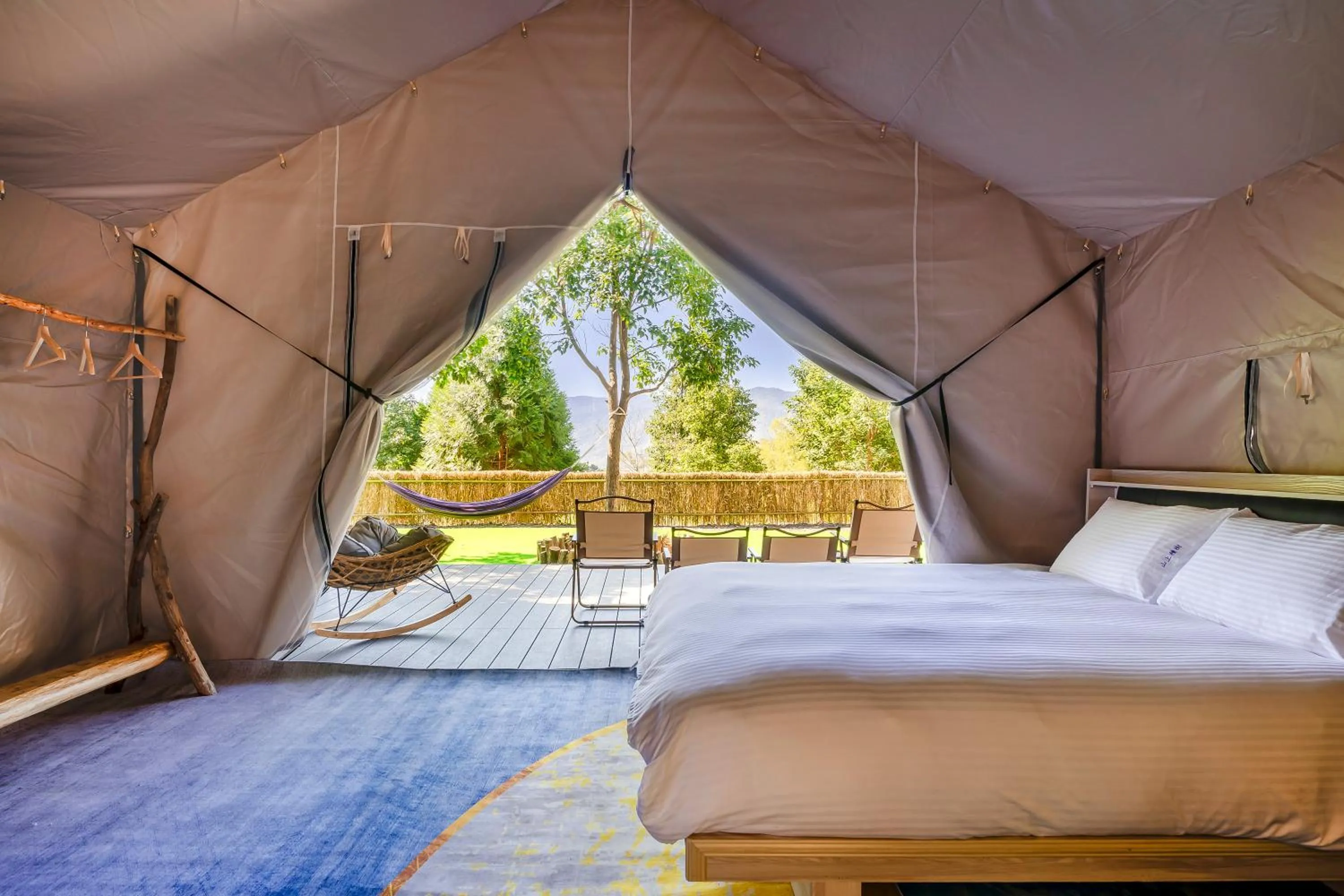 Photo of the whole room, Bed in Grow Tree Glamping