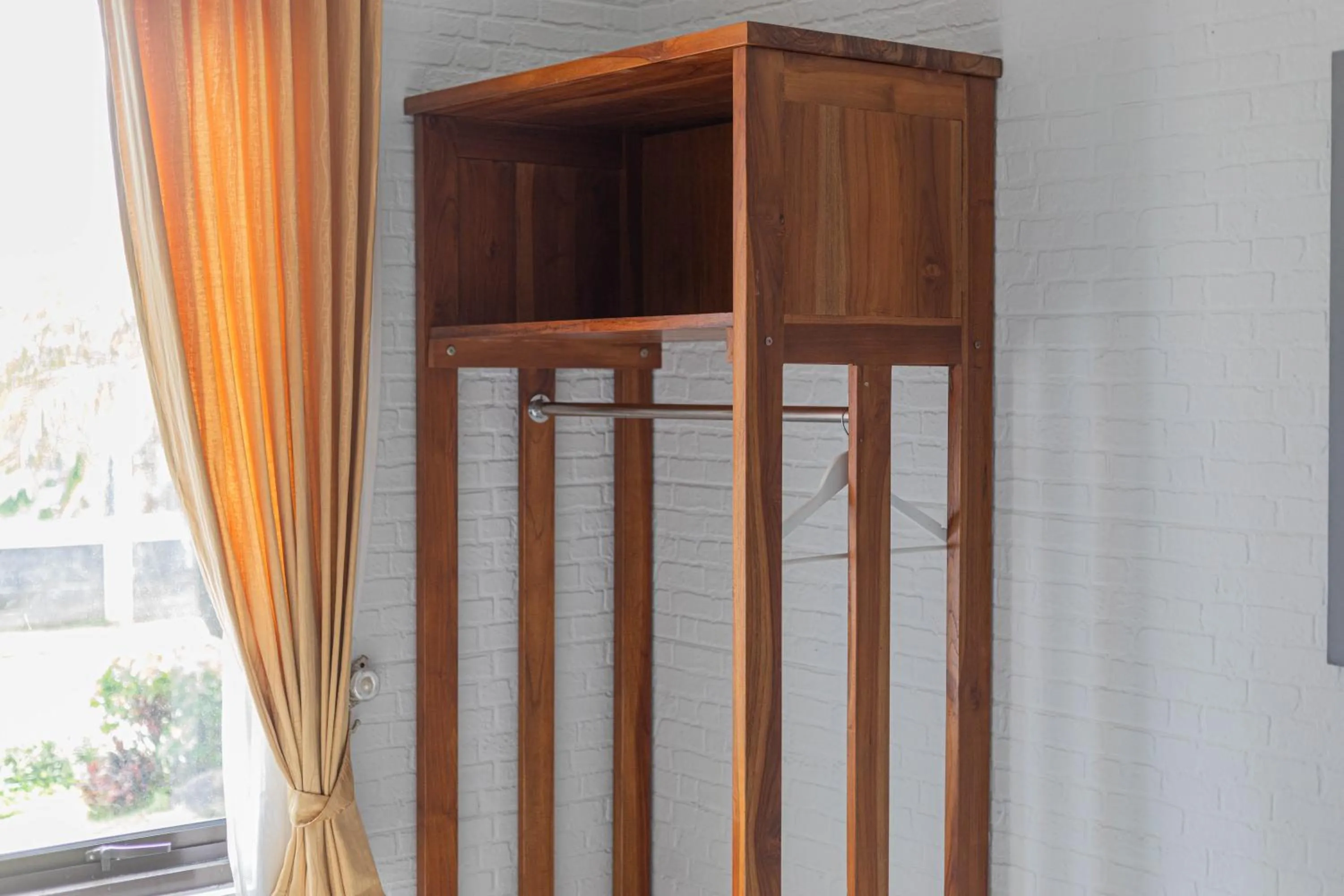 wardrobe in Hotel Griya Katarina