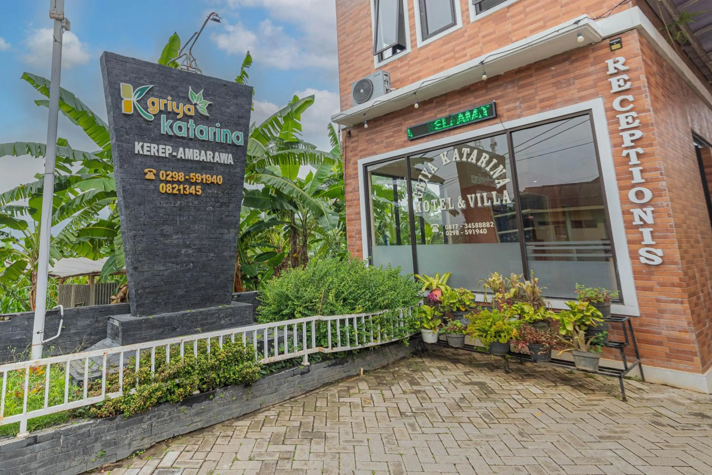 Property building in Hotel Griya Katarina