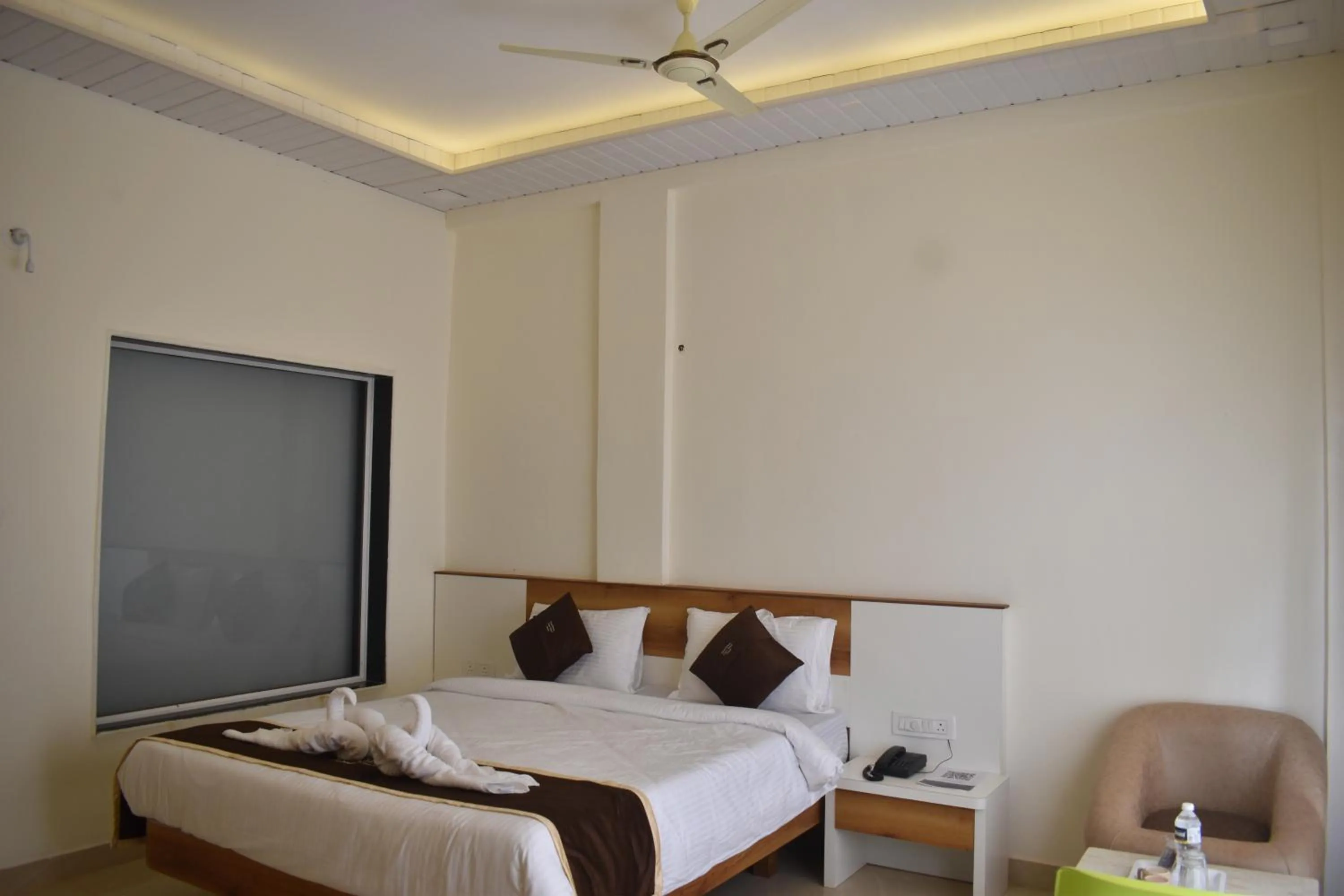 SEA LUXE Beach Resort