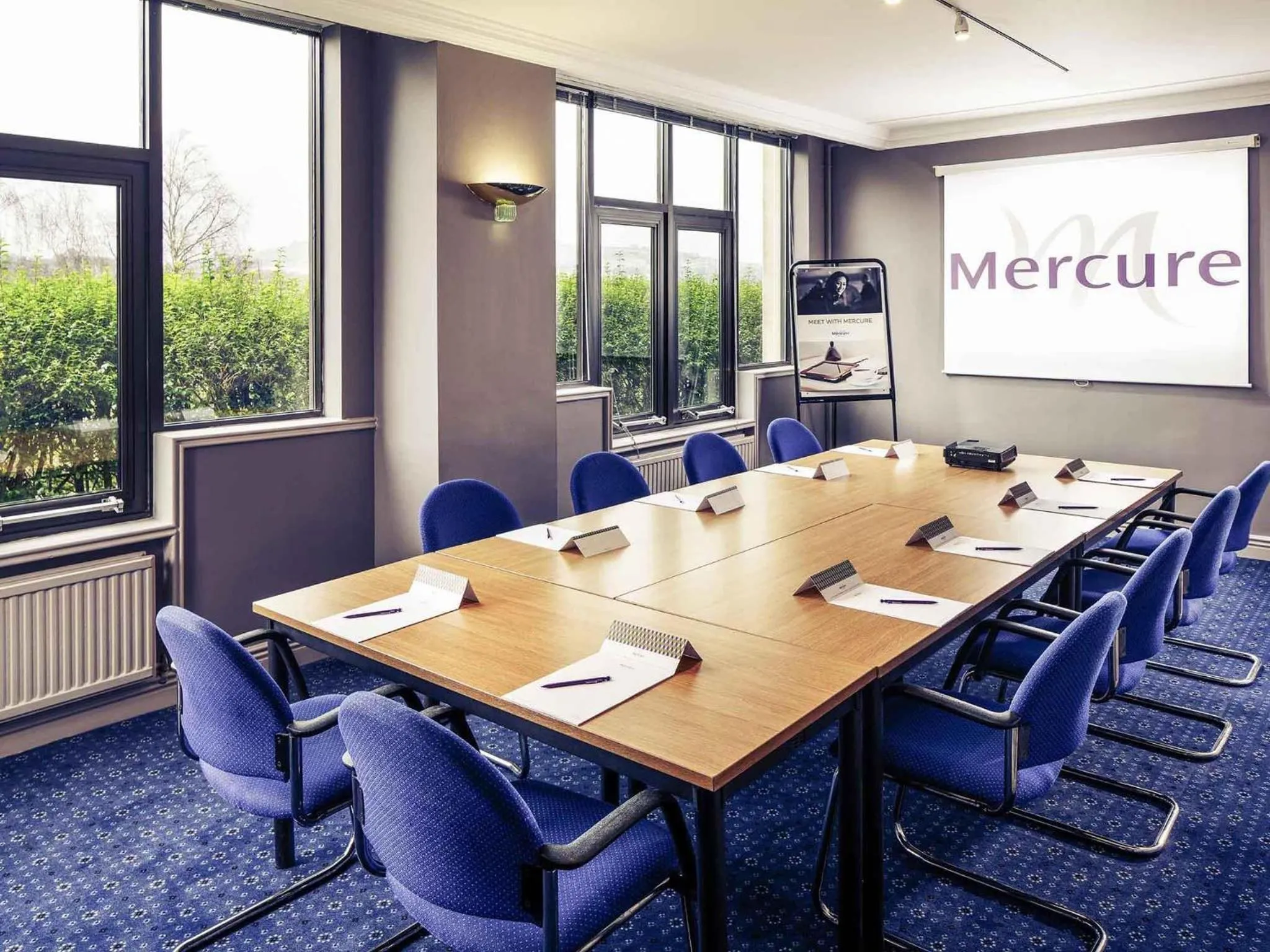 Meeting/conference room in Mercure Bradford, Bankfield Hotel